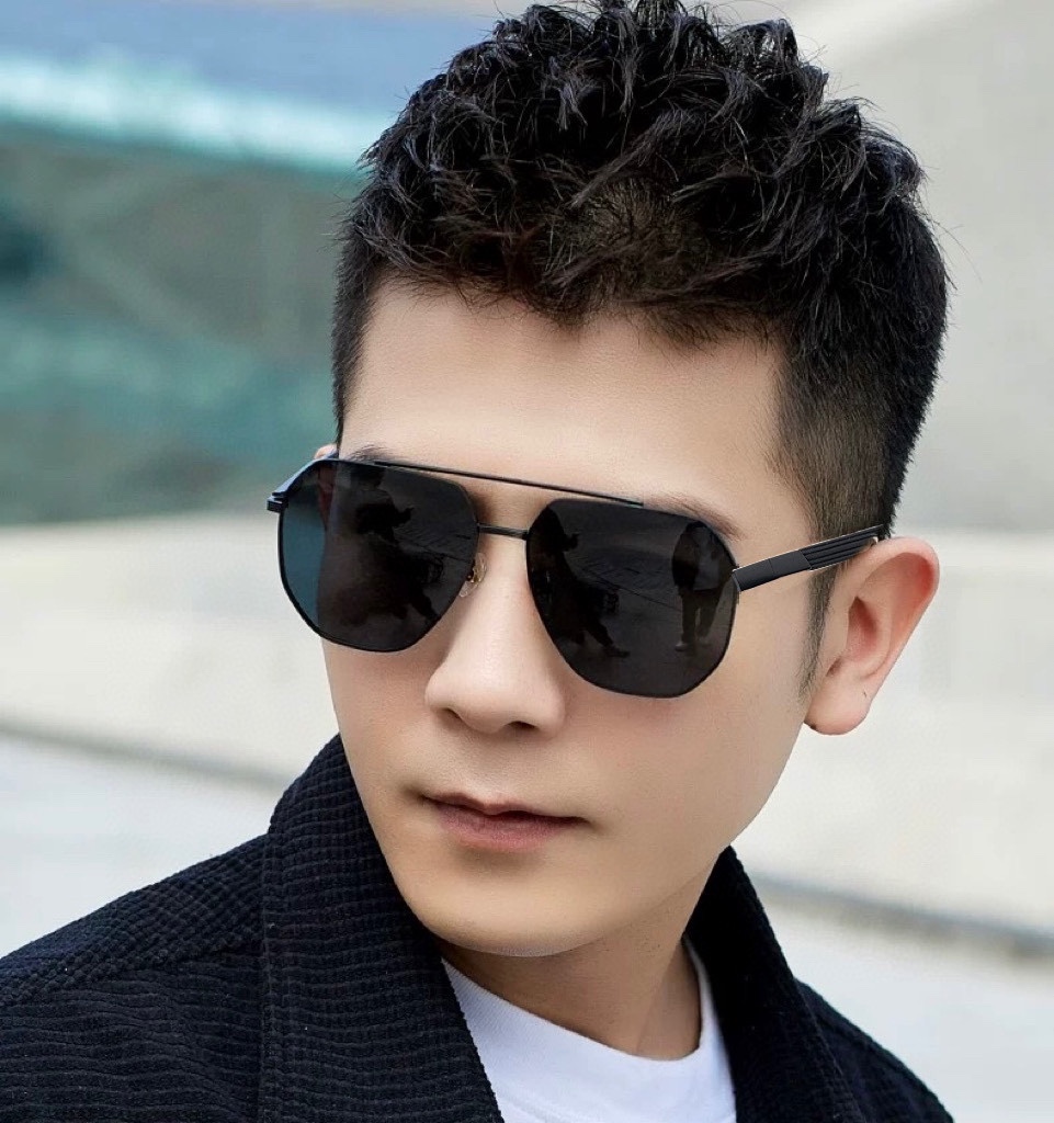 GUCCI男款炫彩飞行员偏光太阳镜️材质高清尼龙加厚卡槽高清偏光镜片无边框镜架颜型号G71806
