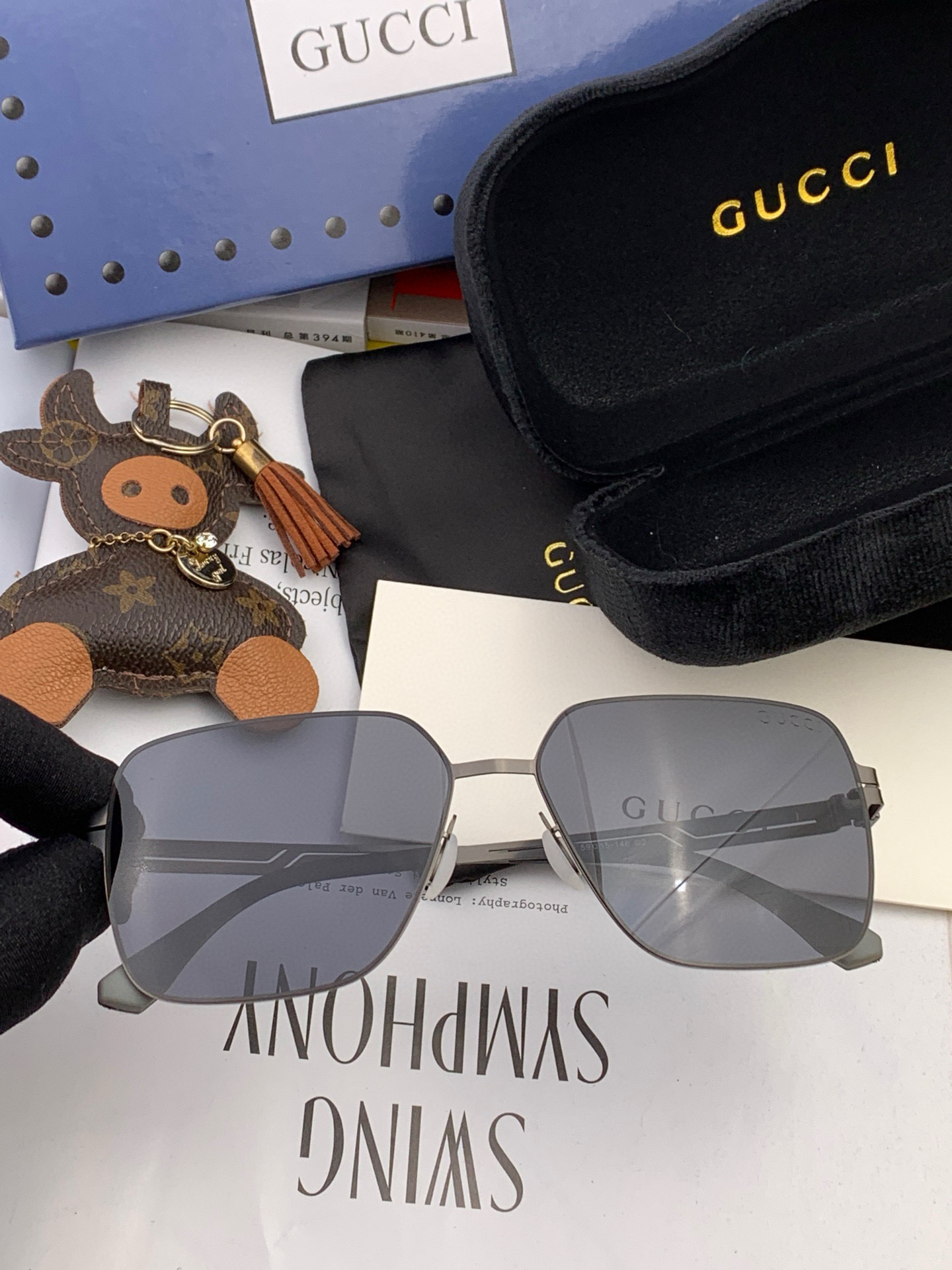 ♦️ GUCCI 2024新款男女情侣款太阳镜多边形墨镜iP电镀永不褪色 超轻超有弹性整幅眼镜无螺丝重要