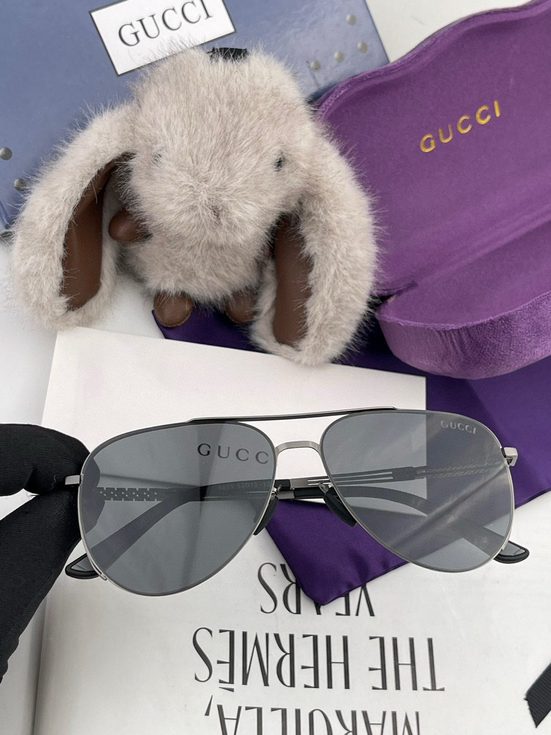         GUCCI 男款炫彩飞行员偏光太阳镜 ❤️材质：高清尼龙加厚卡槽高清偏光镜片 🌹无边框镜