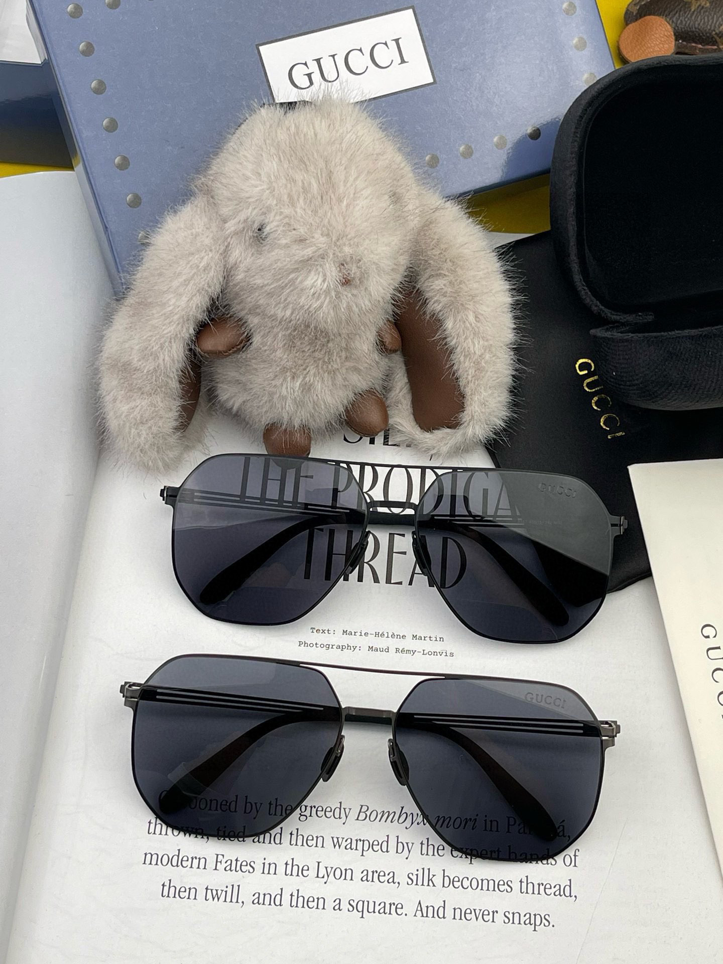 ♦️GUCCI 2025新款男女情侣款太阳镜多边形墨镜iP电镀永不褪色 超轻超有弹性整幅眼镜无螺丝重要的