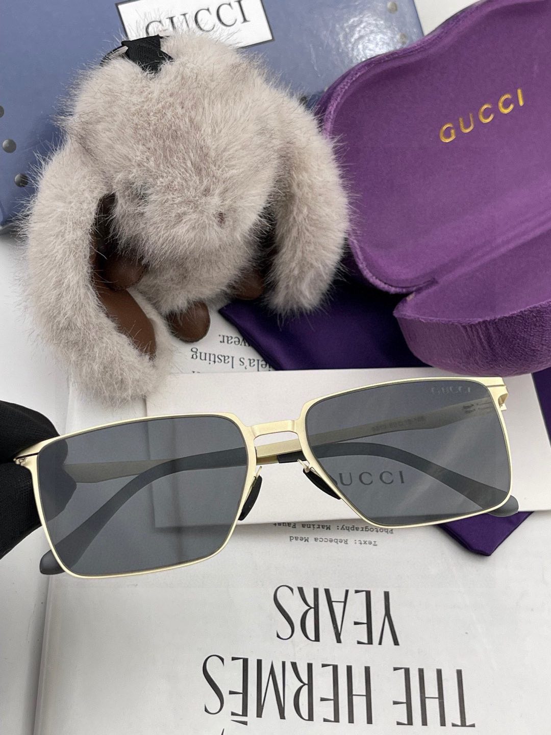 ♦️GUCCI 2025新款男女情侣款太阳镜多边形墨镜iP电镀永不褪色 超轻超有弹性整幅眼镜无螺丝重要的