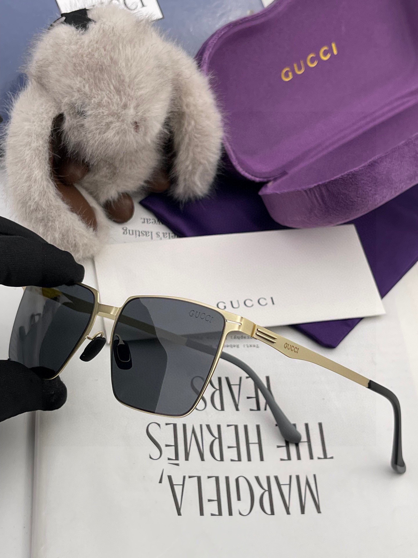 ♦️GUCCI 2025新款男女情侣款太阳镜多边形墨镜iP电镀永不褪色 超轻超有弹性整幅眼镜无螺丝重要的