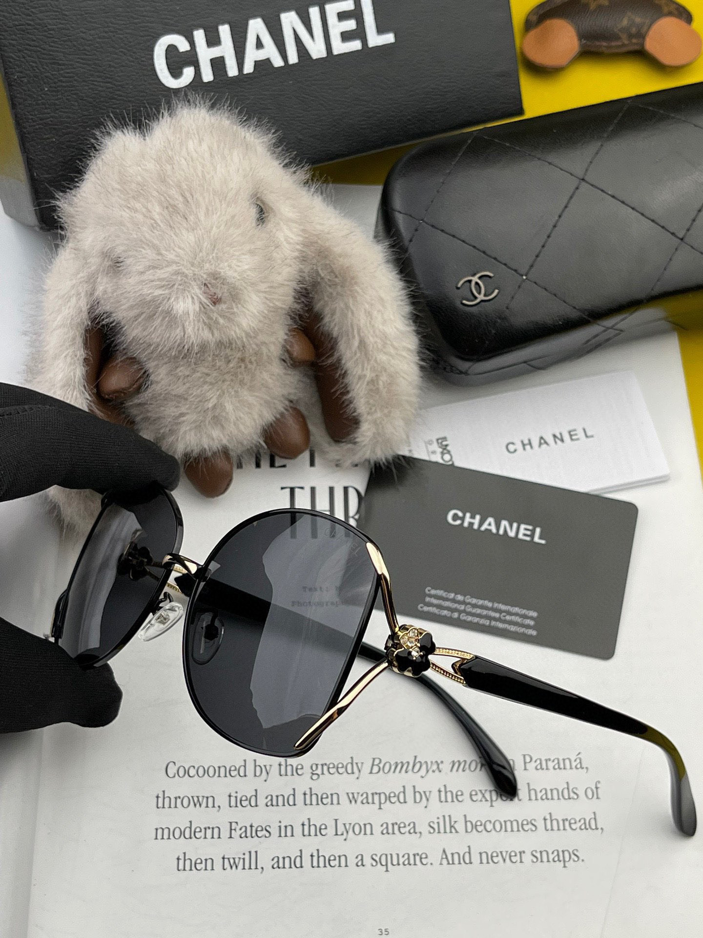 【CHANEL】香奈儿 2025新款山茶花潮流爆款 时尚圆框太阳镜 佩戴舒适 网红潮款墨镜  ♥️♥️型