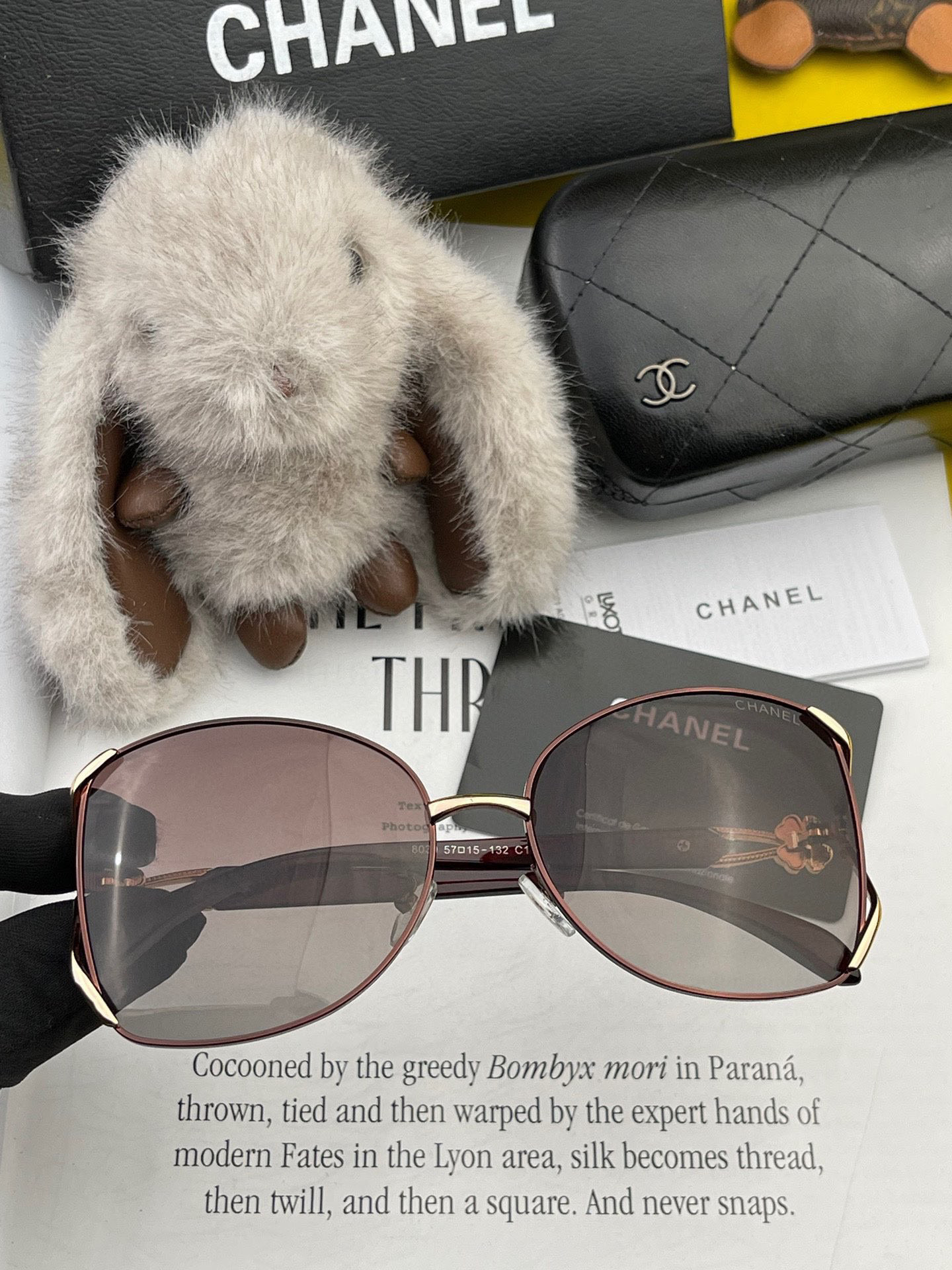 【CHANEL】香奈儿 2025新款山茶花潮流爆款 时尚圆框太阳镜 佩戴舒适 网红潮款墨镜  ♥️♥️型