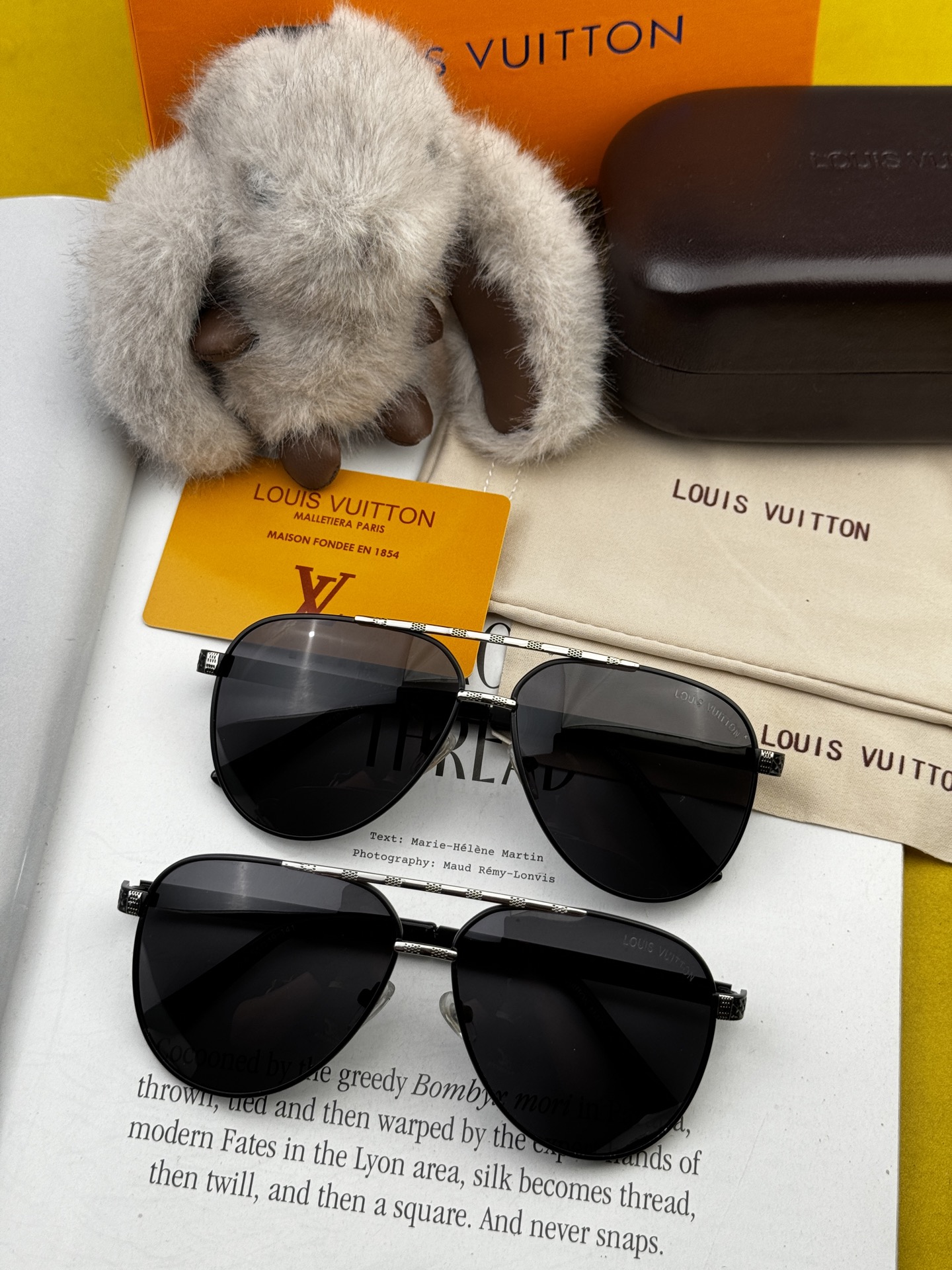  2025新款 LOUIS VUITTON-路易家  新品LV蛤蟆框太阳镜 每一付都是精品 ❤️时尚达人