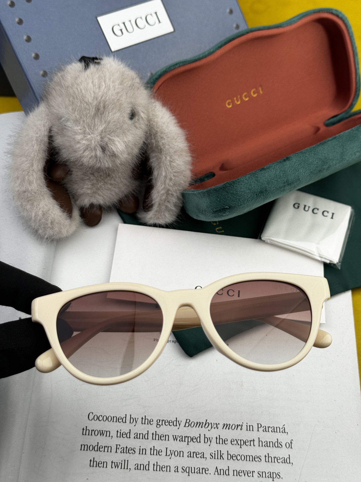 🔺 【GUCCI】2025开春新款 潮流爆款 时尚小框偏光太阳镜 高品质 佩戴舒适 网红潮款墨镜 型号：