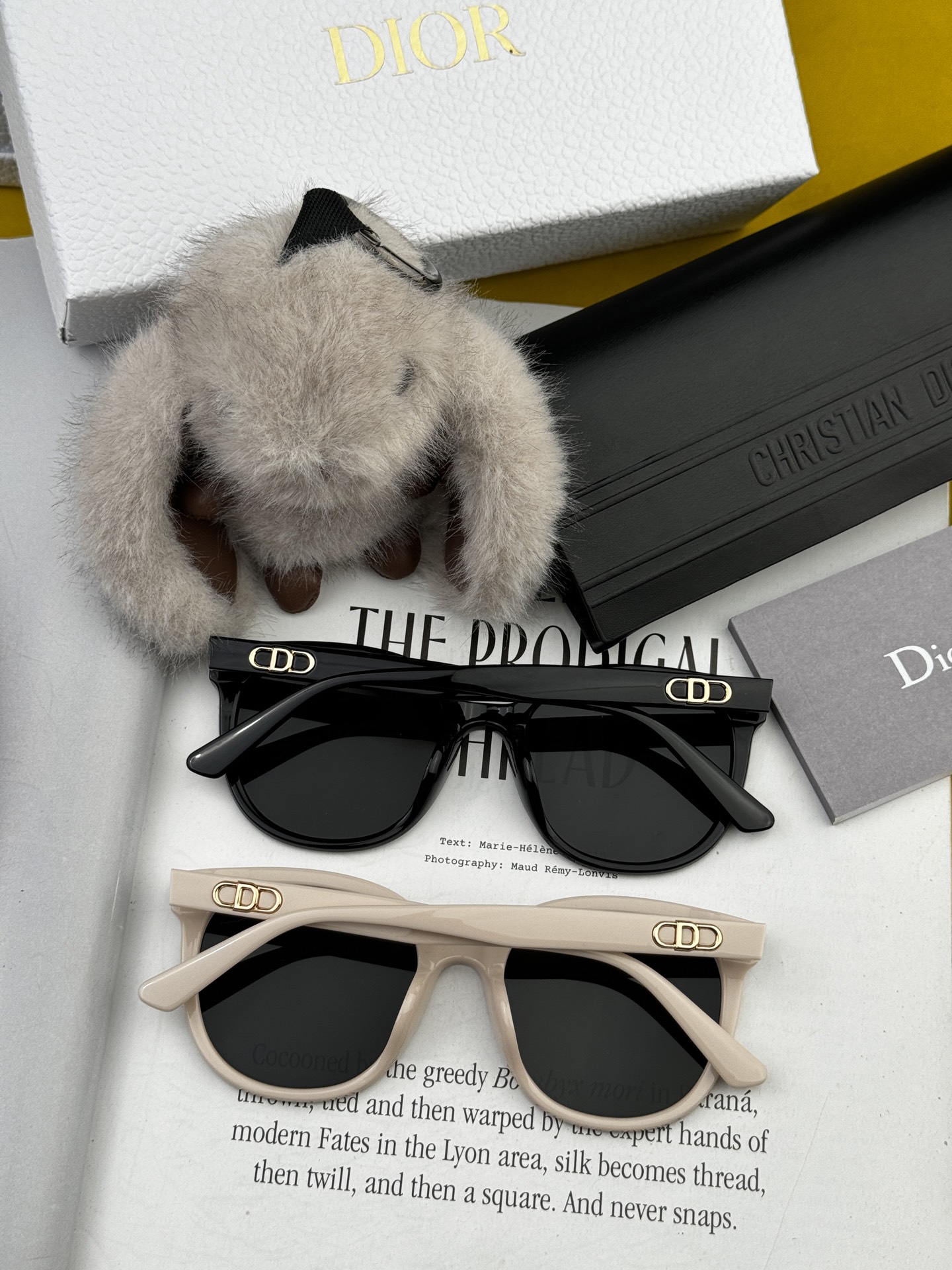 【DIOR-迪奥】开春新款 潮流爆款 时尚圆框偏光太阳镜 高品质 佩戴舒适 网红潮款墨镜 型号：CD25