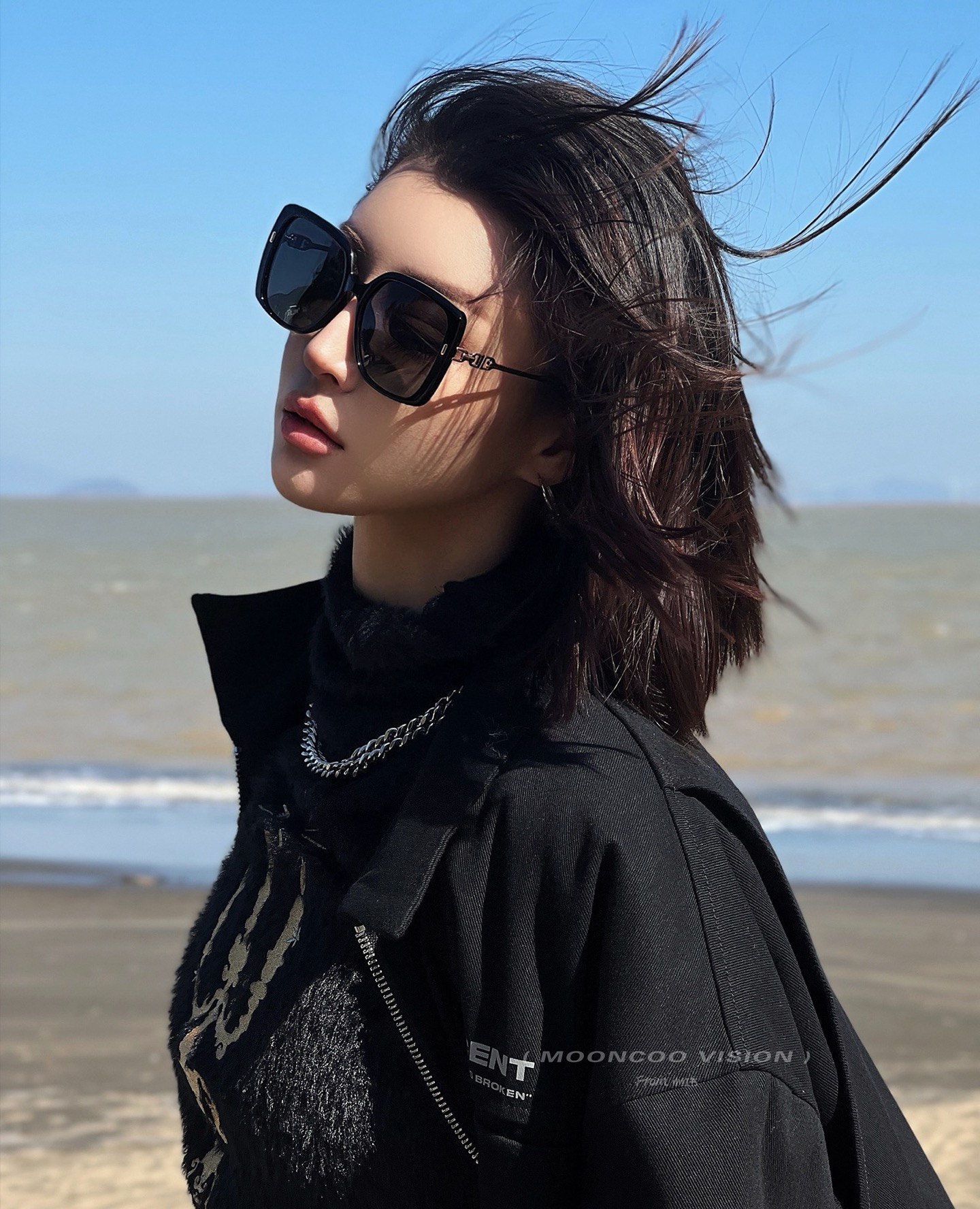  🔺 【DIOR-迪奥】2025开春新款 潮流爆款 时尚方框偏光太阳镜 高品质 佩戴舒适 网红潮款墨镜 