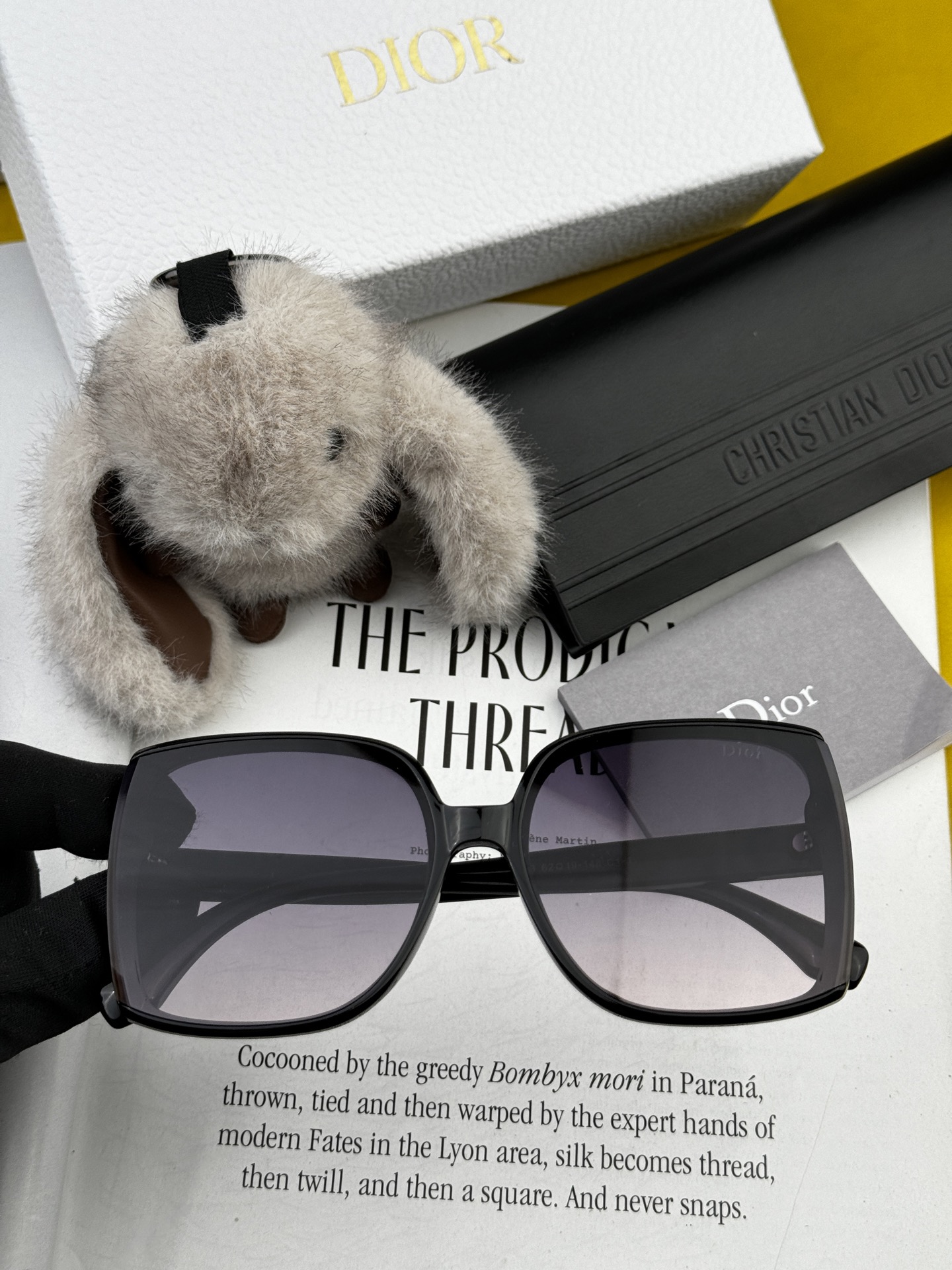  🔺 【DIOR-迪奥】2025开春新款 潮流爆款 时尚方框偏光太阳镜 高品质 佩戴舒适 网红潮款墨镜 
