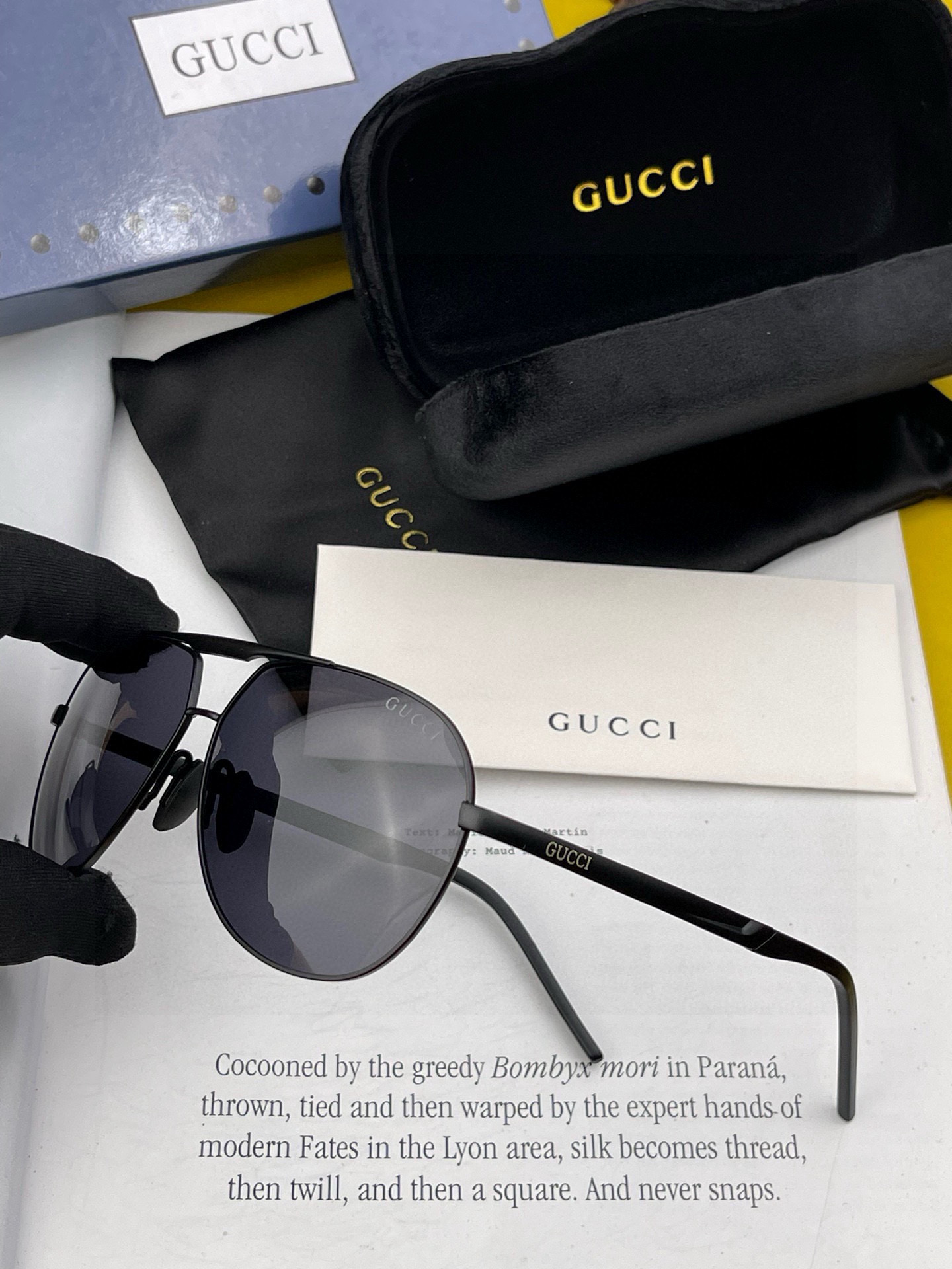   Gucci 。  高品质男女款墨镜   👍 进口宝丽来偏光镜片  。蛤蟆镜 开车钓鱼都可 。百搭显瘦