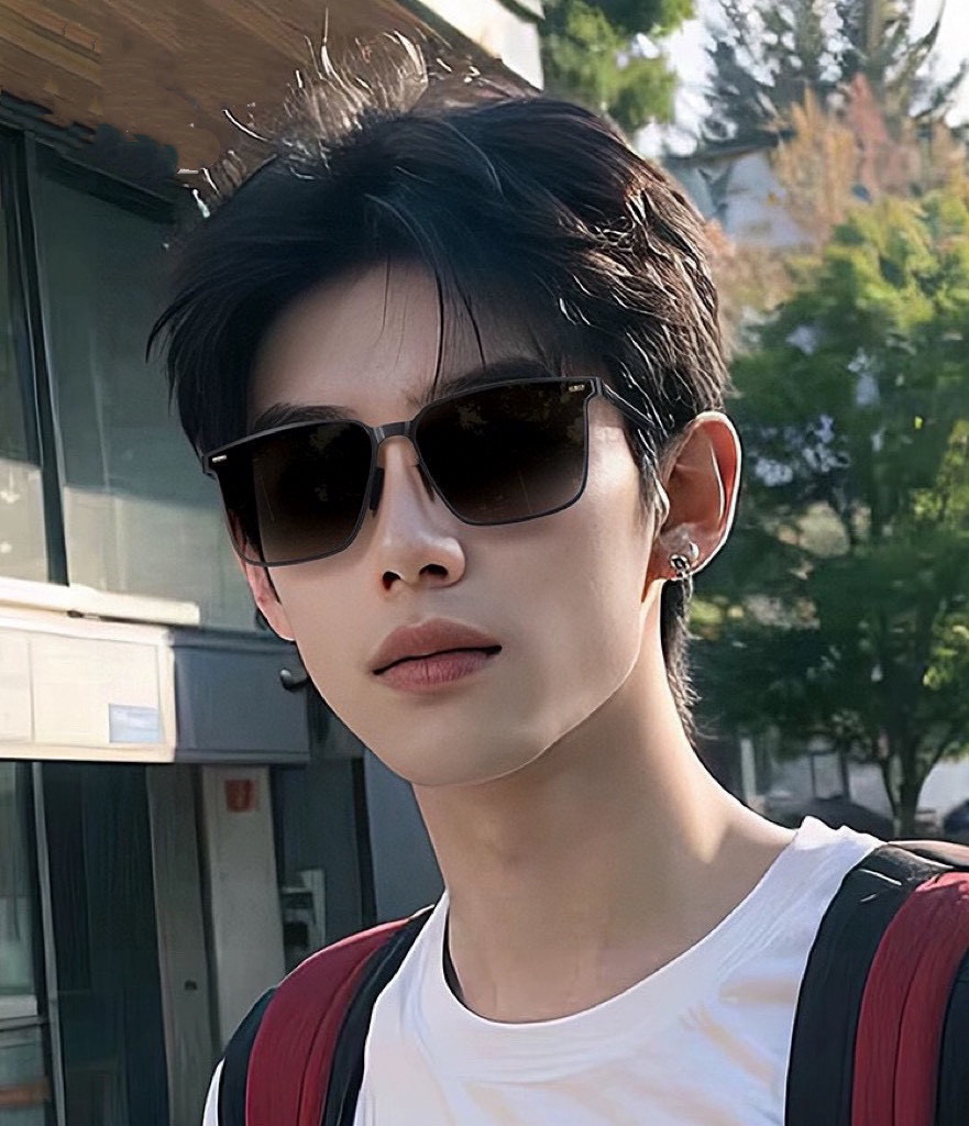        GUCCI 男款炫彩飞行员偏光太阳镜 ❤️材质：高清尼龙加厚卡槽高清偏光镜片 🌹无边框镜架