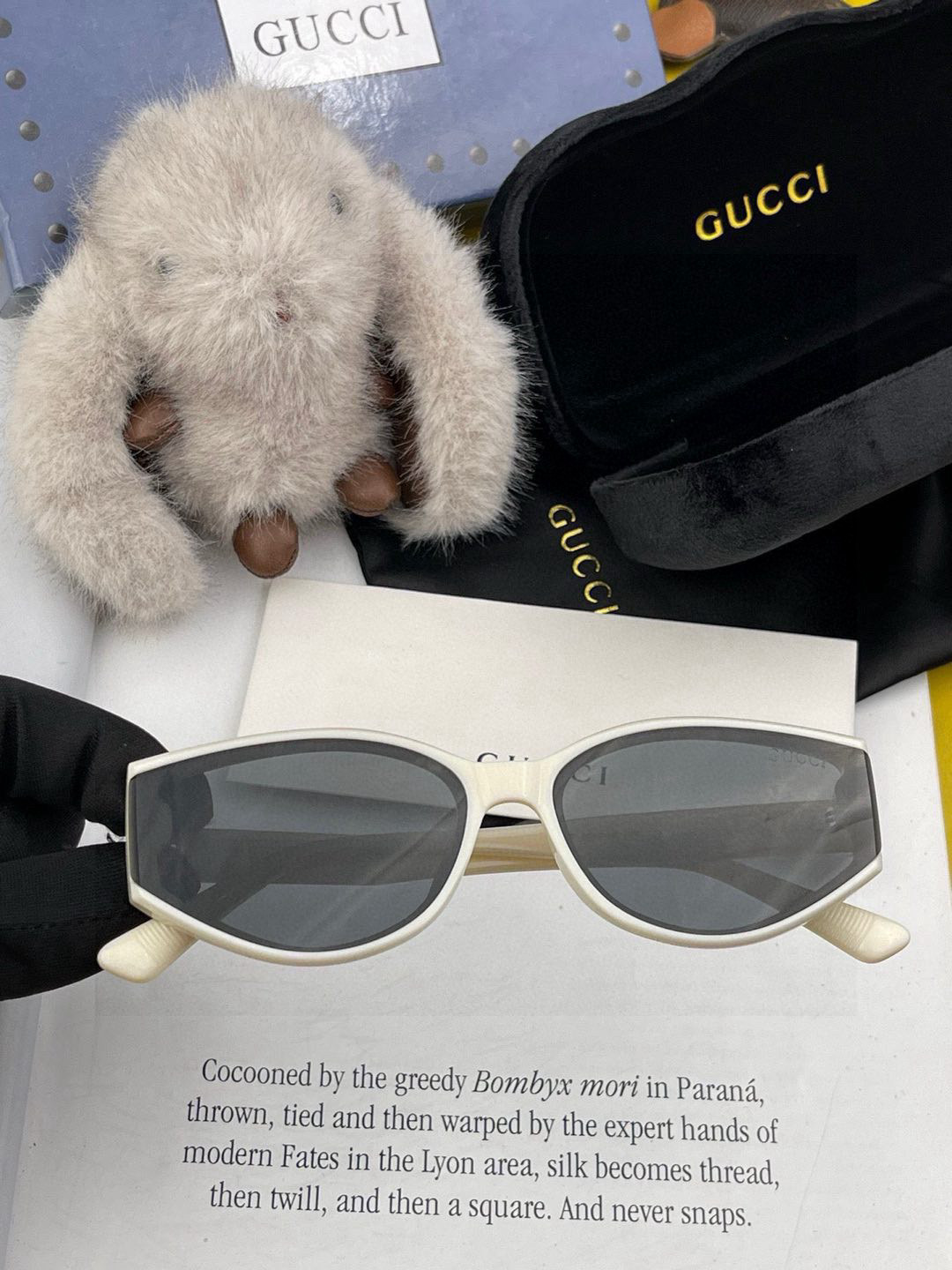 🔺 【GUCCI】2025开春新款 潮流爆款 时尚方框偏光太阳镜 高品质 佩戴舒适 网红潮款墨镜 女士高