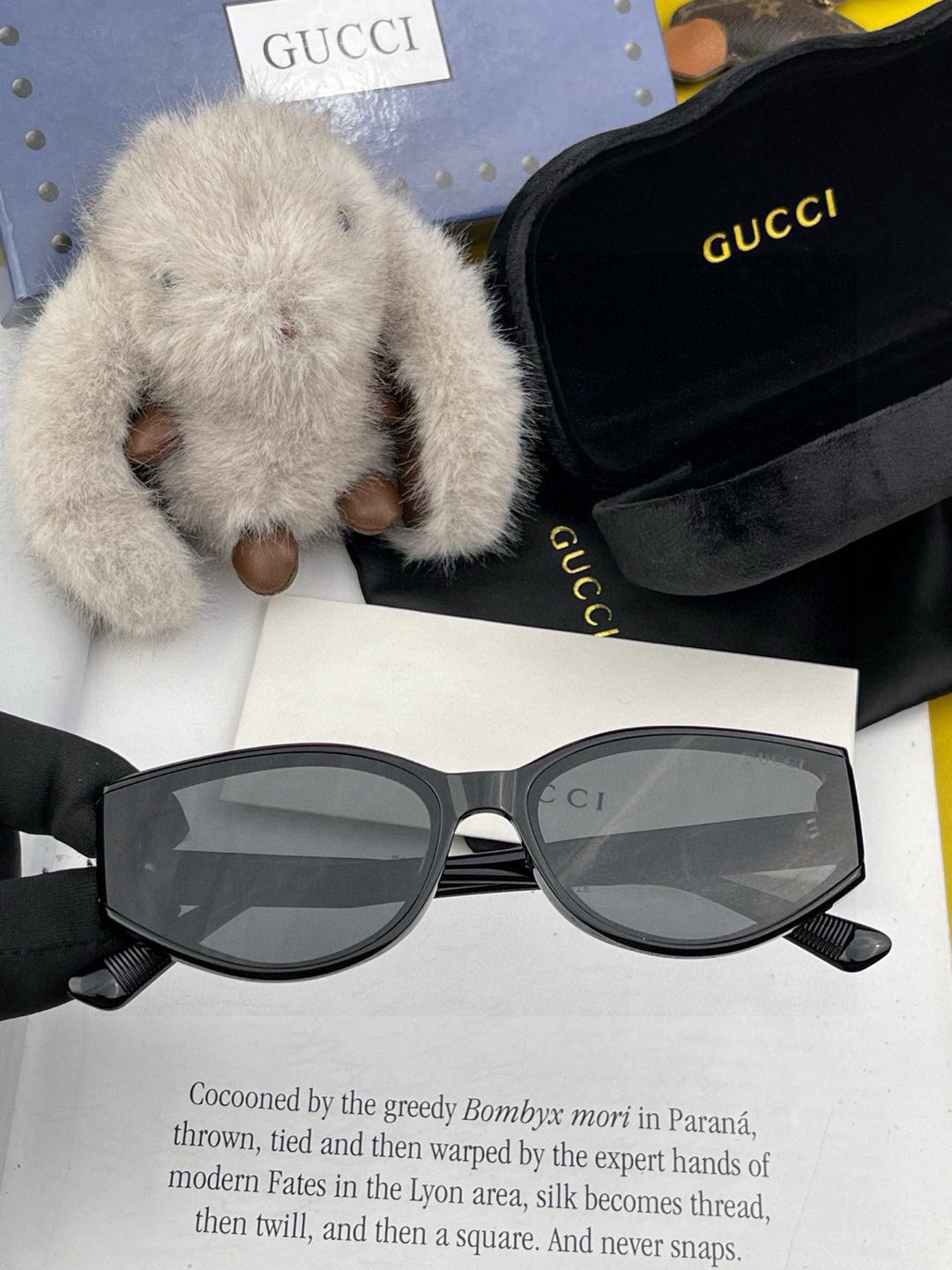 🔺 【GUCCI】2025开春新款 潮流爆款 时尚方框偏光太阳镜 高品质 佩戴舒适 网红潮款墨镜 女士高