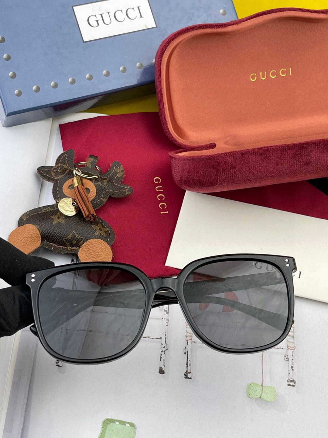  🔺GUCCI🔻古驰 GG圆框太阳镜 完美品质 🎓独特设计  适合各种脸型 亮相时装周 超时尚百搭 实物