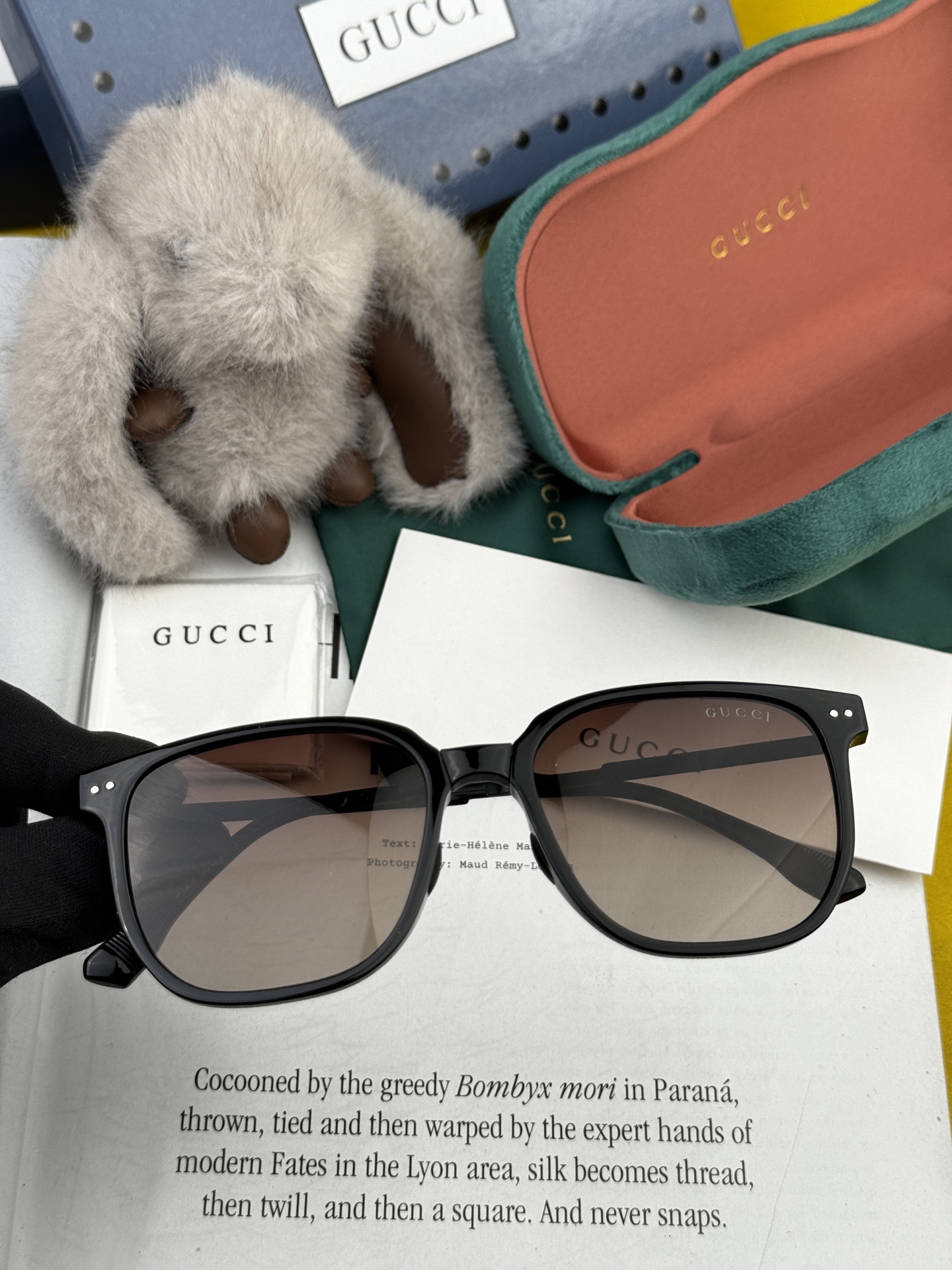 🔺 【GUCCI】2025开春新款 潮流爆款 时尚折叠方框偏光太阳镜 高品质 佩戴舒适 网红潮款墨镜 型