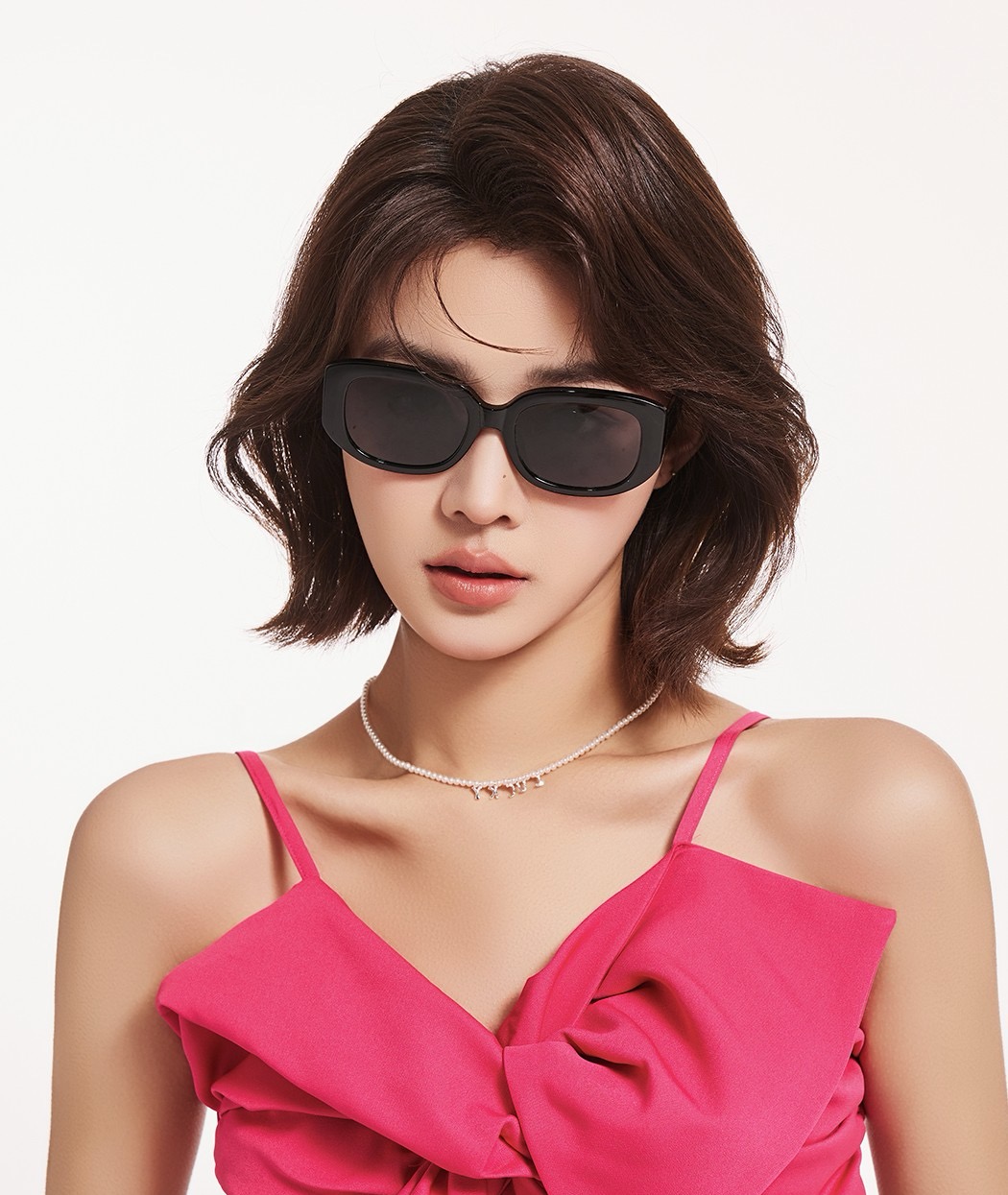 🔺 【GUCCI】2025开春新款 潮流爆款 时尚方框偏光太阳镜 高品质 佩戴舒适 网红潮款墨镜 女士高