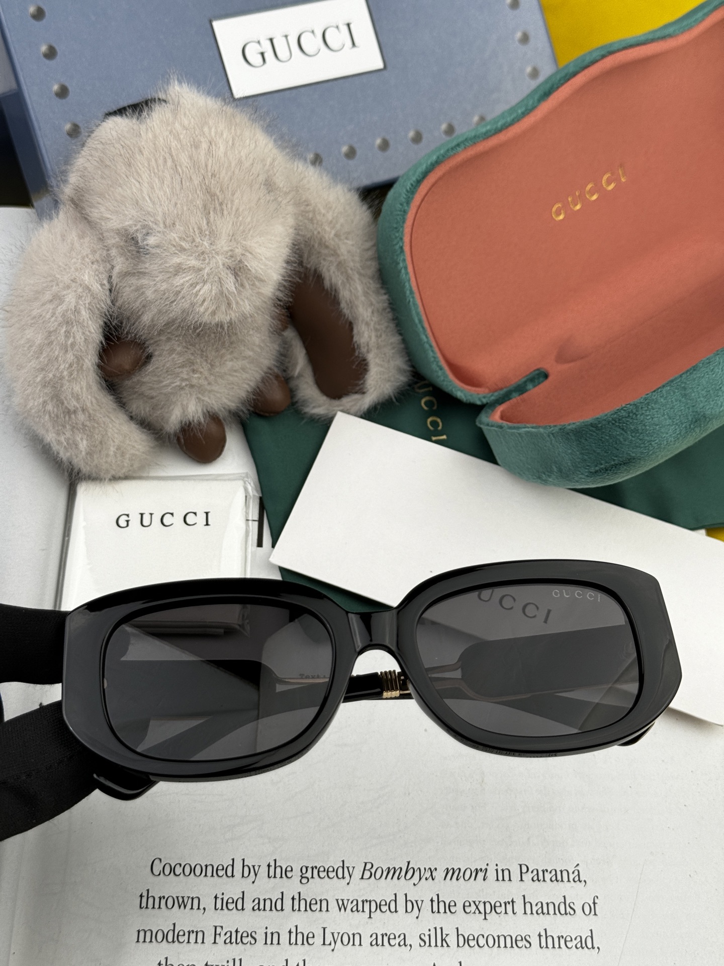 🔺 【GUCCI】2025开春新款 潮流爆款 时尚方框偏光太阳镜 高品质 佩戴舒适 网红潮款墨镜 女士高