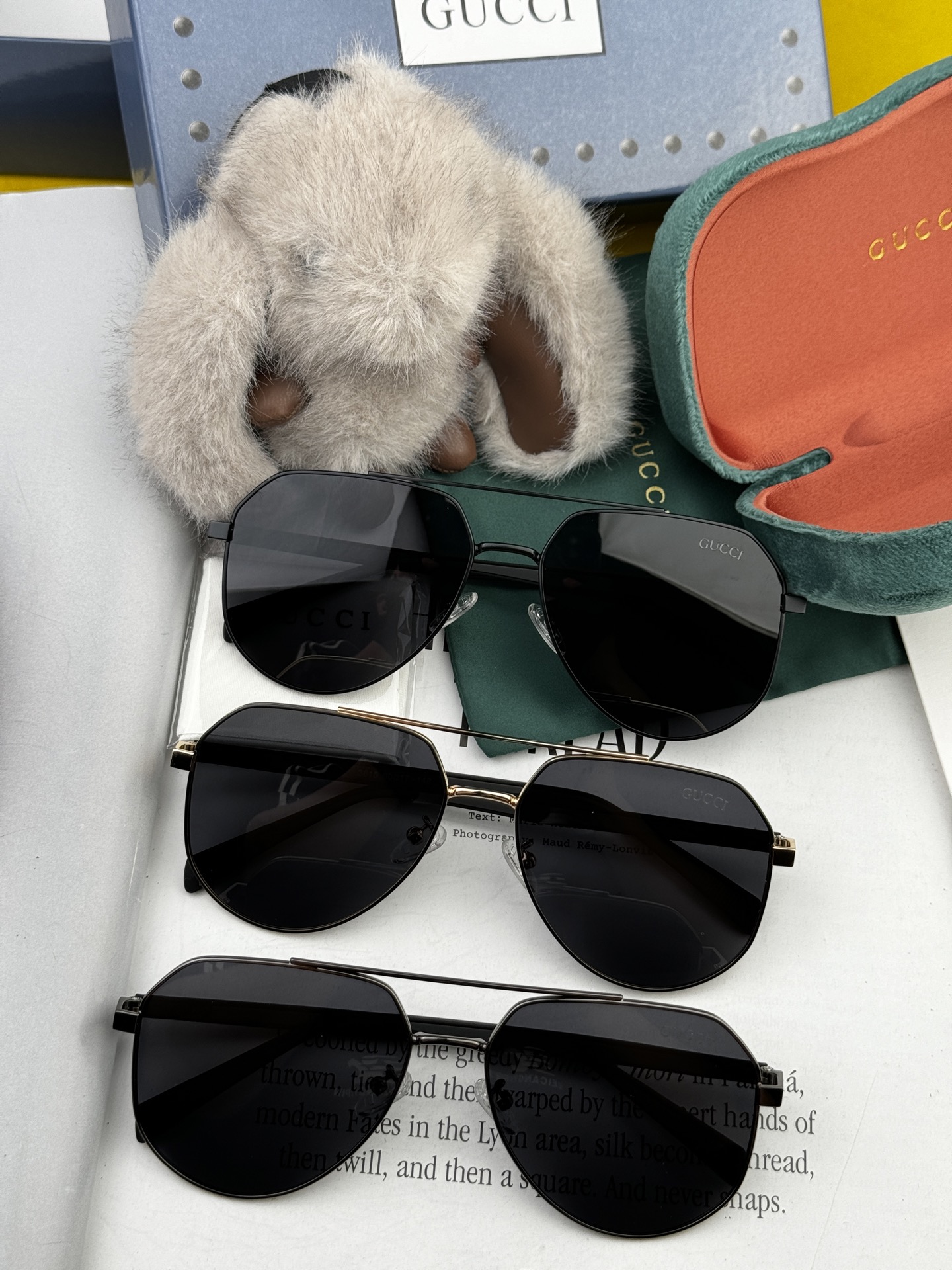   Gucci 。  高品质男女款墨镜   👍 进口宝丽来偏光镜片  。蛤蟆镜 开车钓鱼都可 。百搭显瘦