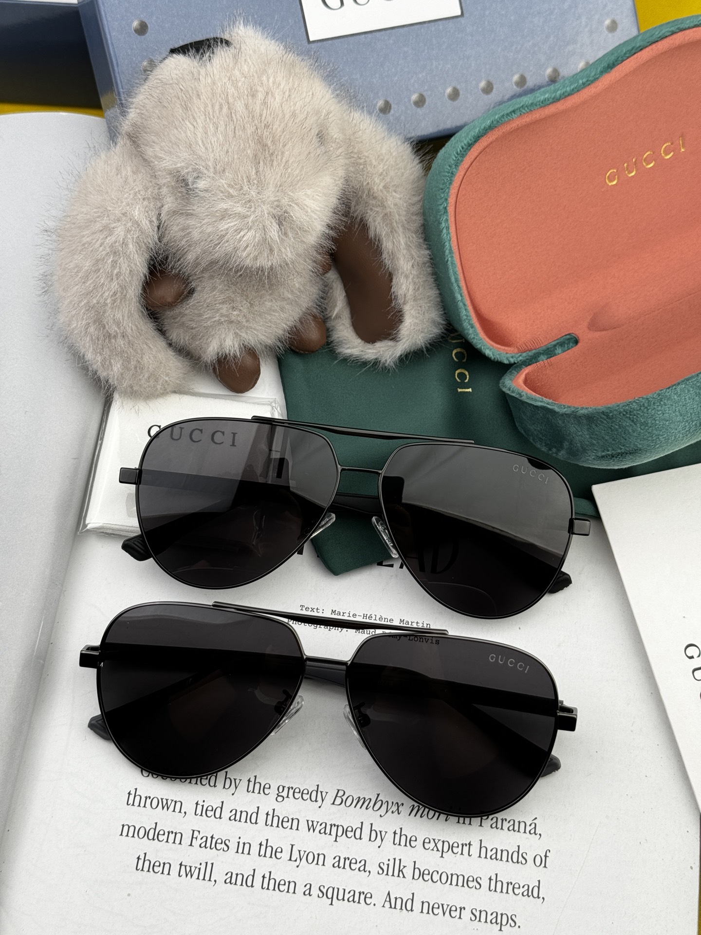   Gucci 。  高品质男女款墨镜   👍 进口宝丽来偏光镜片  。蛤蟆镜 开车钓鱼都可 。百搭显瘦