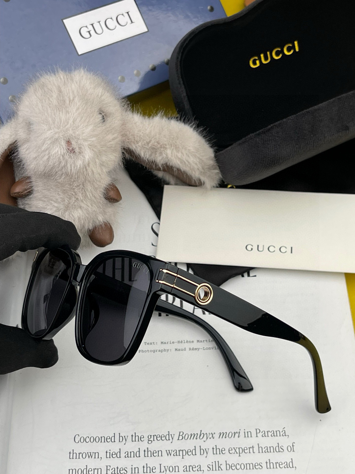  GUCCI 2025开春新款 最新款方框太阳镜 各路网红纷纷带起气场满分‼️ 俏皮甜美.上脸效果更佳.