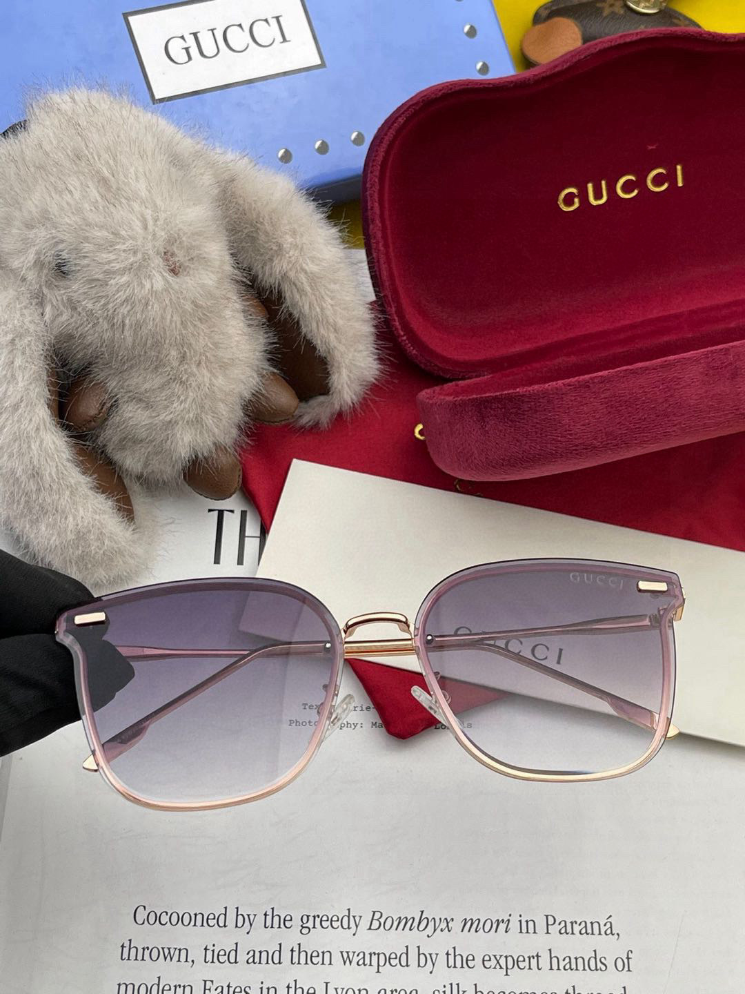  🔺 【GUCCI】2024开春新款 潮流爆款 时尚方框太阳镜 高品质 佩戴舒适 网红潮款墨镜 型号：G
