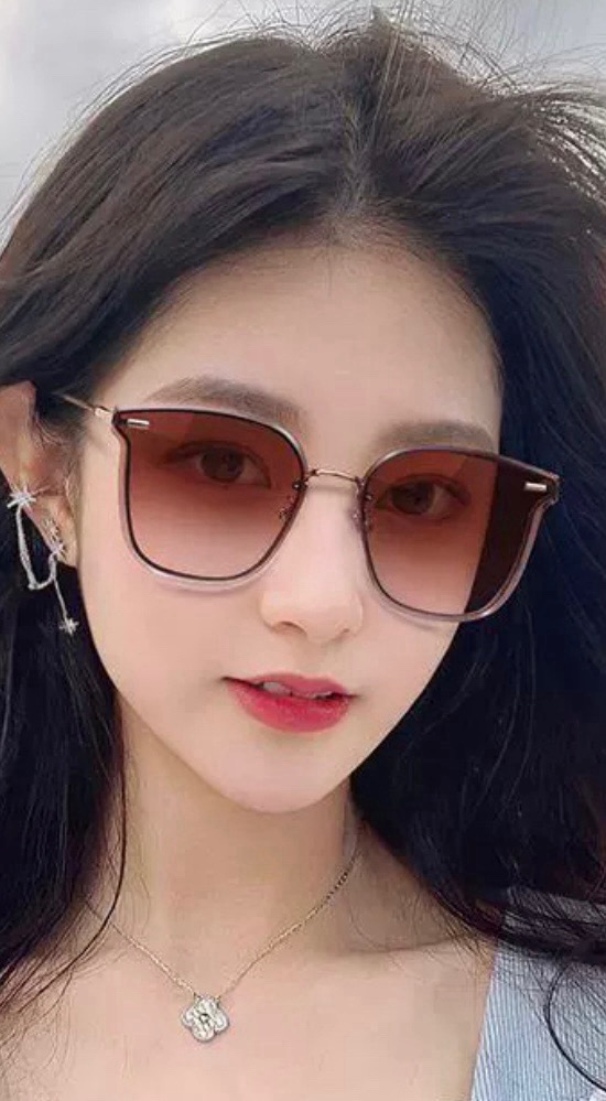  🔺 【GUCCI】2024开春新款 潮流爆款 时尚方框太阳镜 高品质 佩戴舒适 网红潮款墨镜 型号：G