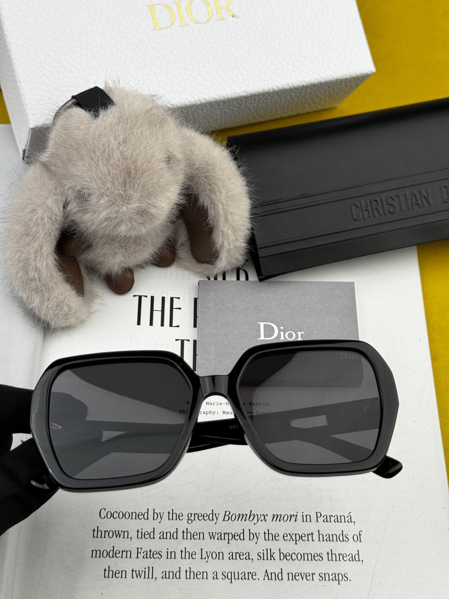   🔺 【DIOR-迪奥】2025开春新款 潮流爆款 时尚方框偏光太阳镜 高品质 佩戴舒适 网红潮款墨镜