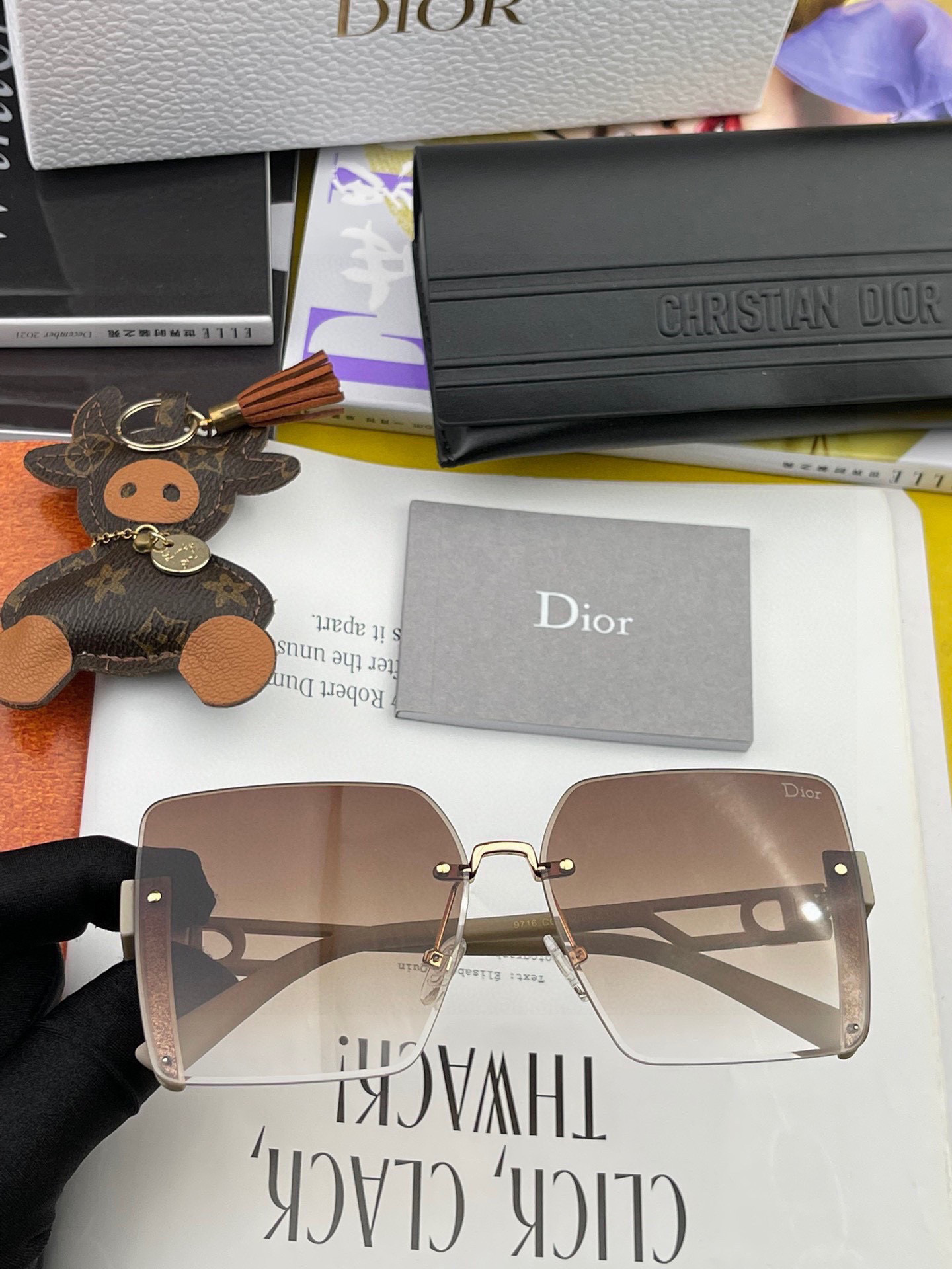  🔺 【DIOR-迪奥】2025开春新款 潮流爆款 时尚方框太阳镜 高品质 佩戴舒适 网红潮款墨镜 女士