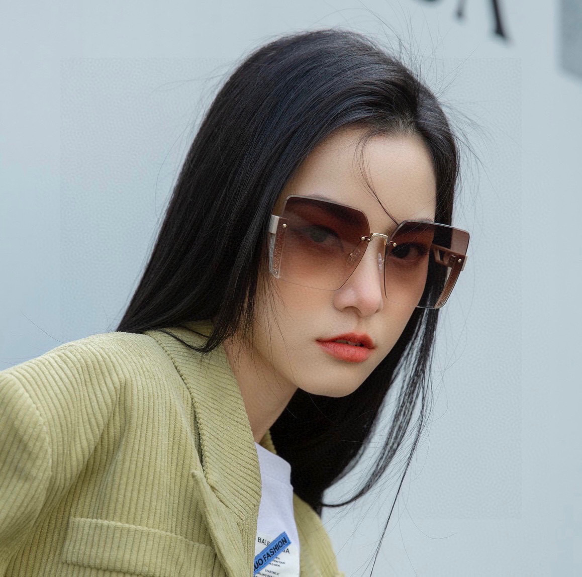  🔺 【DIOR-迪奥】2025开春新款 潮流爆款 时尚方框太阳镜 高品质 佩戴舒适 网红潮款墨镜 女士