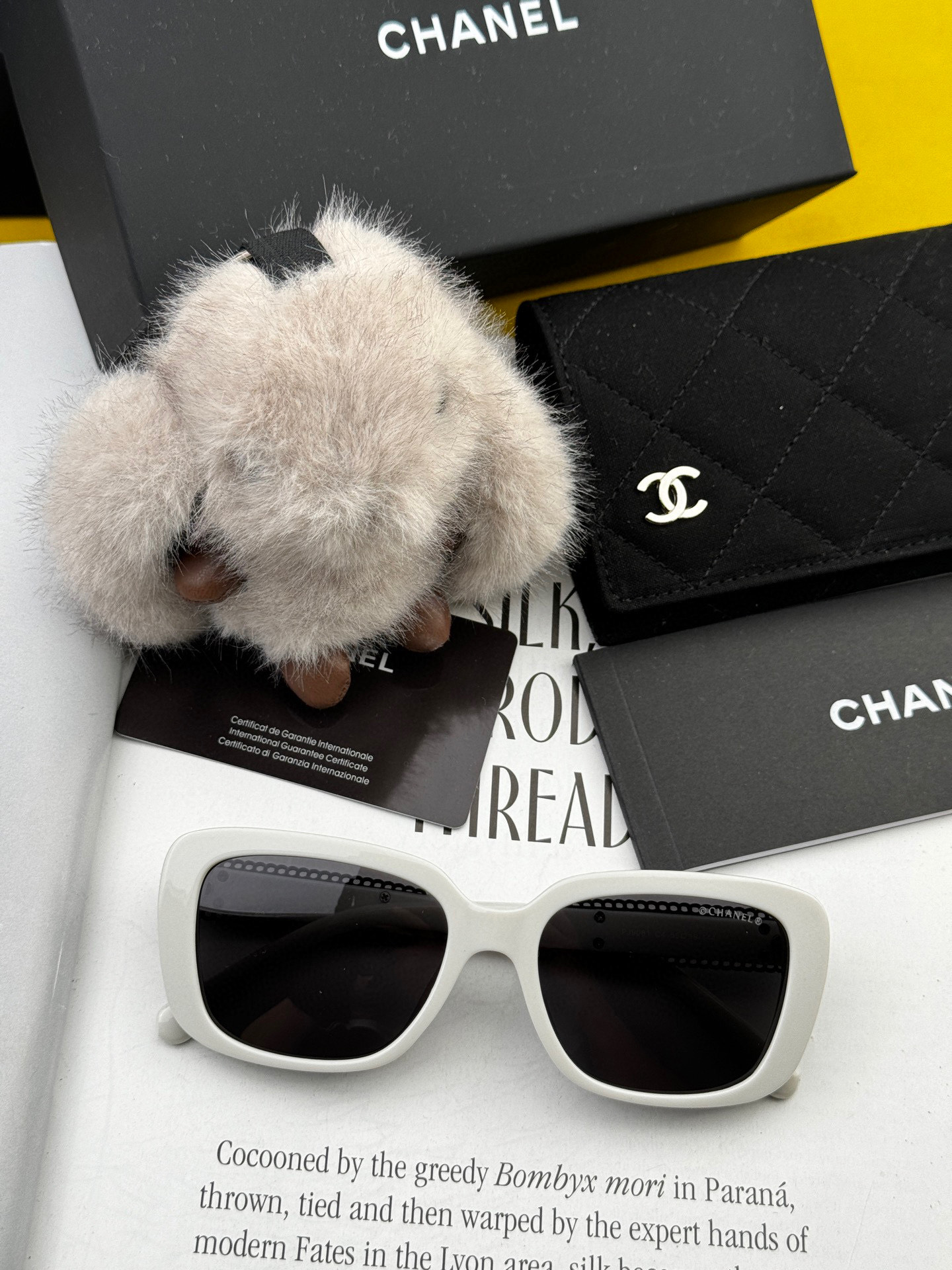 【CHANEL】香奈儿 2025新款潮流爆款 时尚方框太阳镜 佩戴舒适 网红潮款墨镜  女士高清加厚偏光