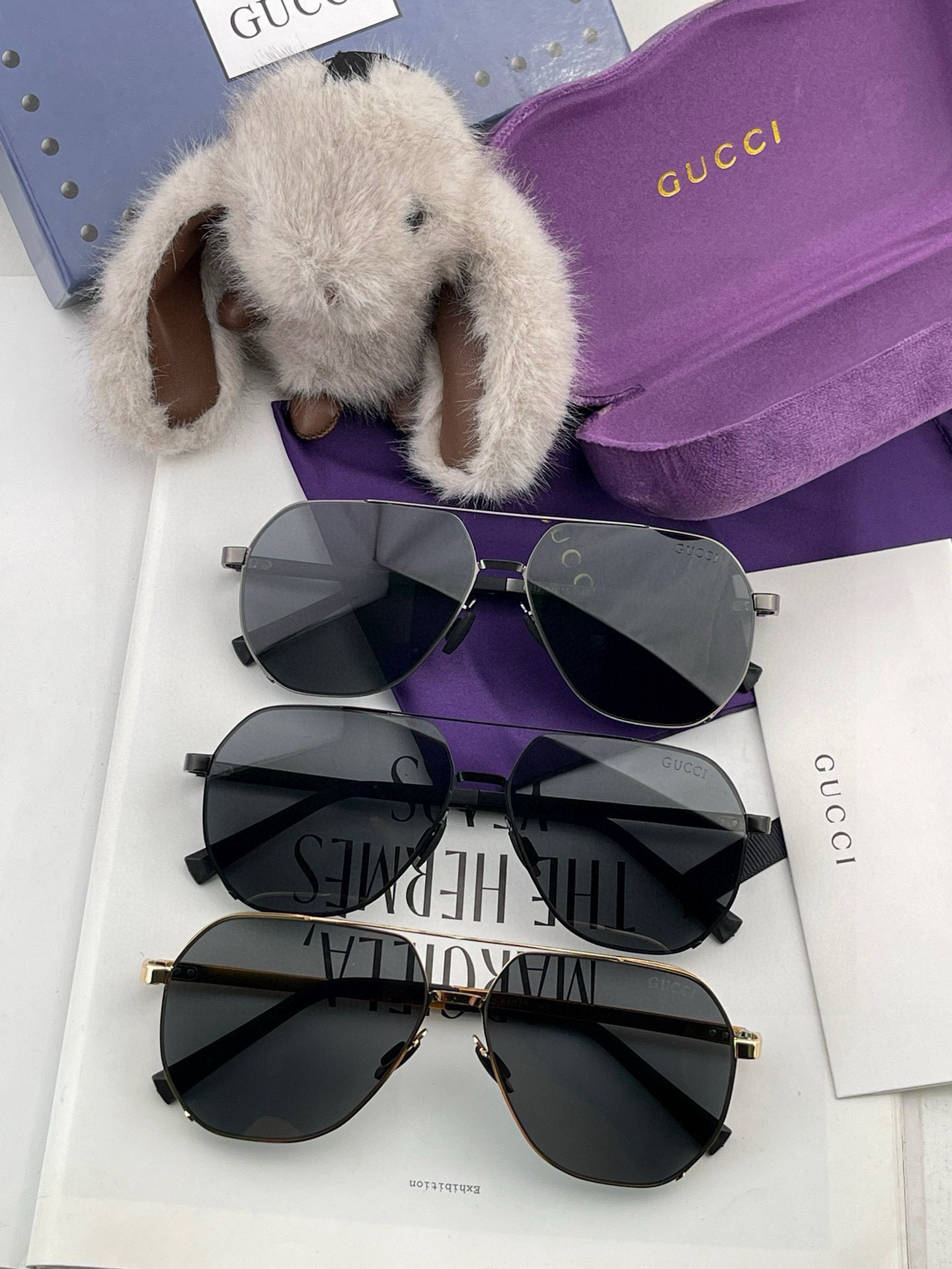         GUCCI 男款炫彩飞行员偏光太阳镜 ❤️材质：高清尼龙加厚卡槽高清偏光镜片 🌹无边框镜