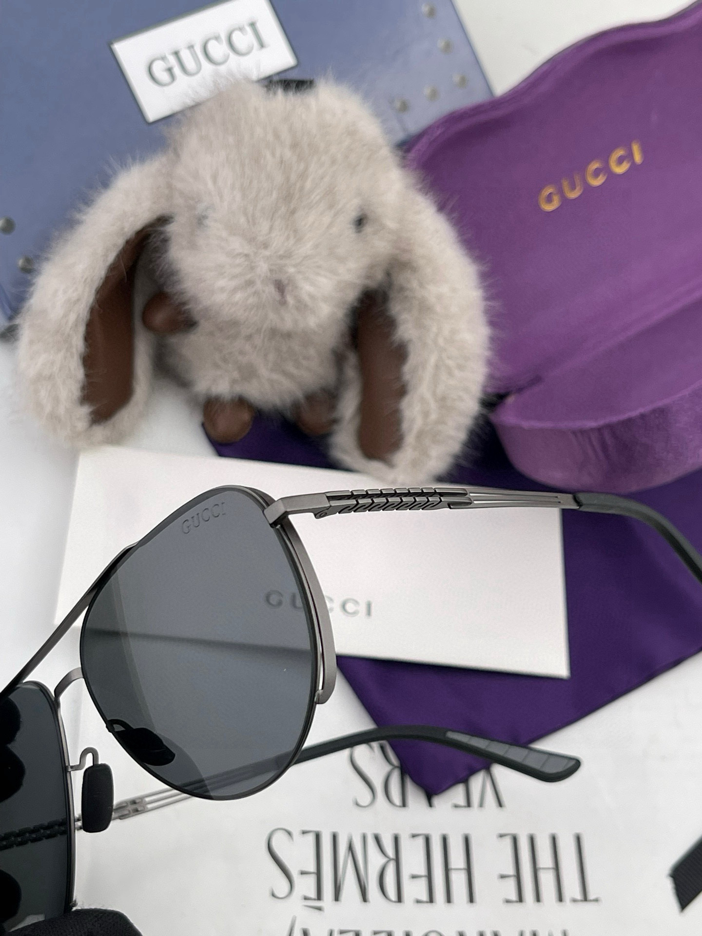         GUCCI 男款炫彩飞行员偏光太阳镜 ❤️材质：高清尼龙加厚卡槽高清偏光镜片 🌹无边框镜