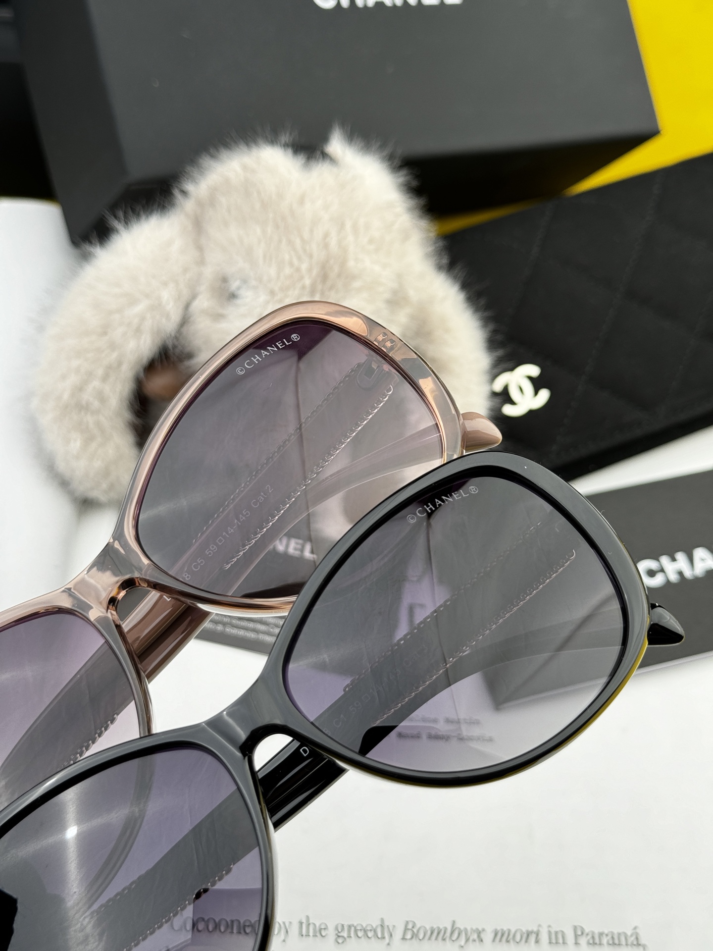  【CHANEL】香奈儿 2025新款山茶花潮流爆款 时尚圆框高清偏光太阳镜 佩戴舒适 网红潮款墨镜  