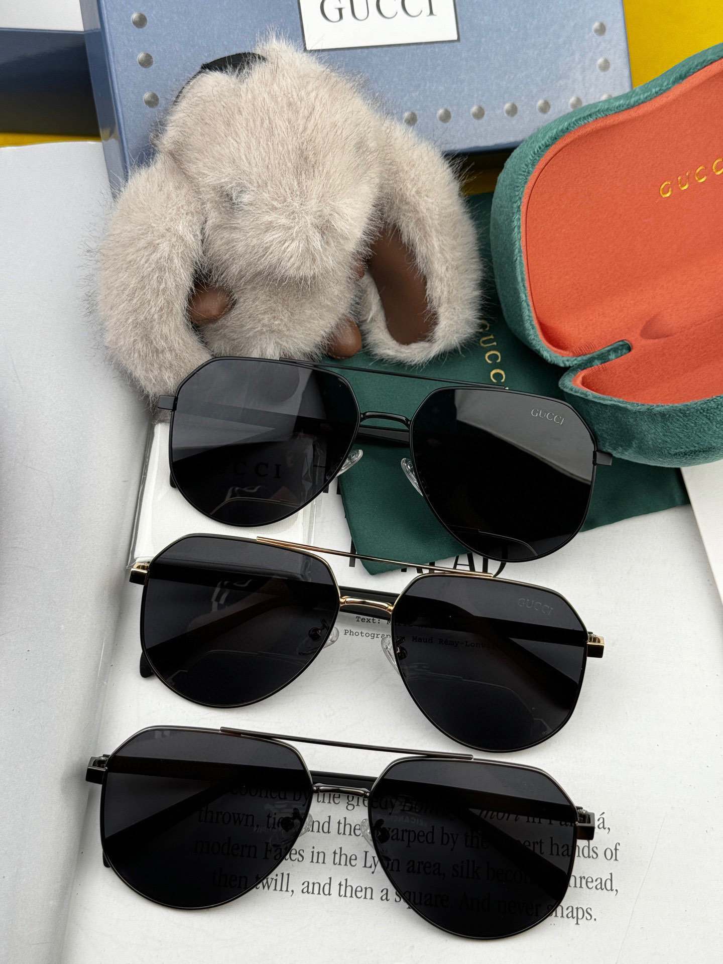   Gucci 。  高品质男女款墨镜   👍 进口宝丽来偏光镜片  。蛤蟆镜 开车钓鱼都可 。百搭显瘦