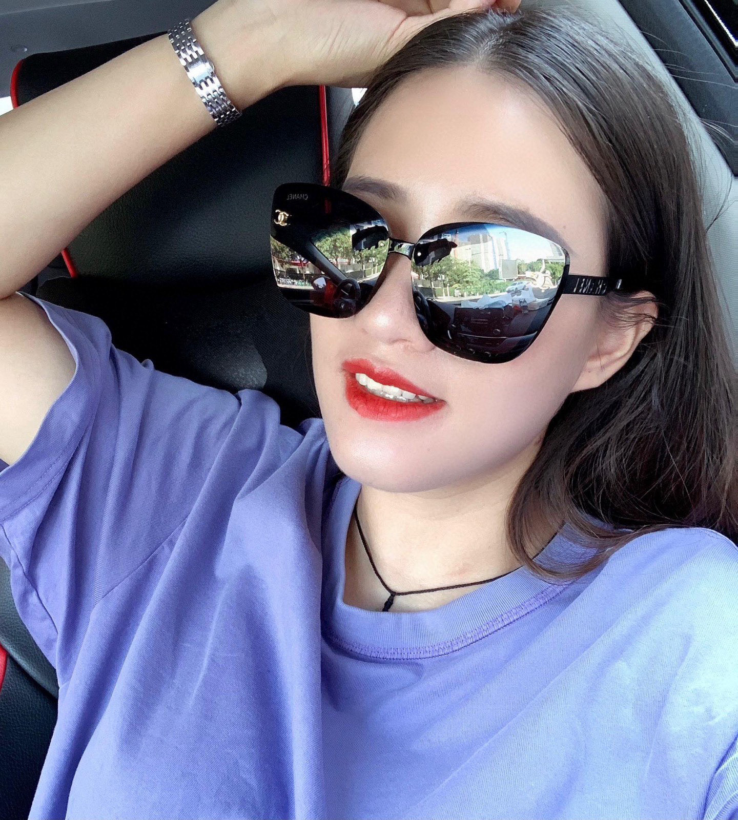   新品CHANEL 香奈儿太阳镜以独特魅力和前卫风格诠释春夏最新眼镜，质感超好佩带舒适 型号：CH08