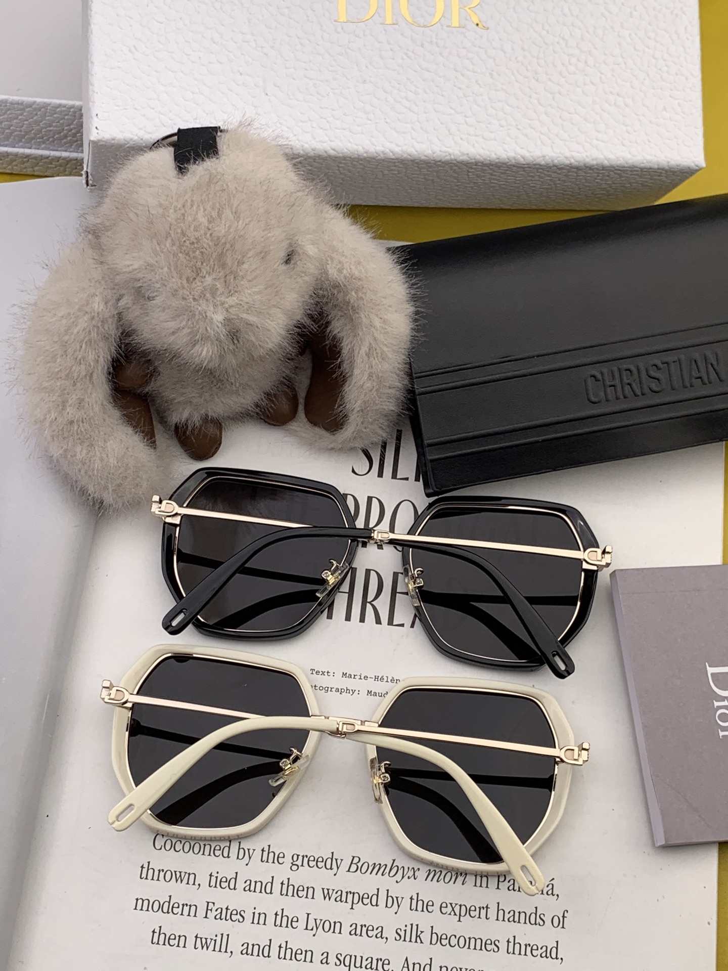   【DIOR】2025新款潮流爆款 时尚方框太阳镜 佩戴舒适 网红潮款墨镜  女士高清加厚偏光太阳镜🕶