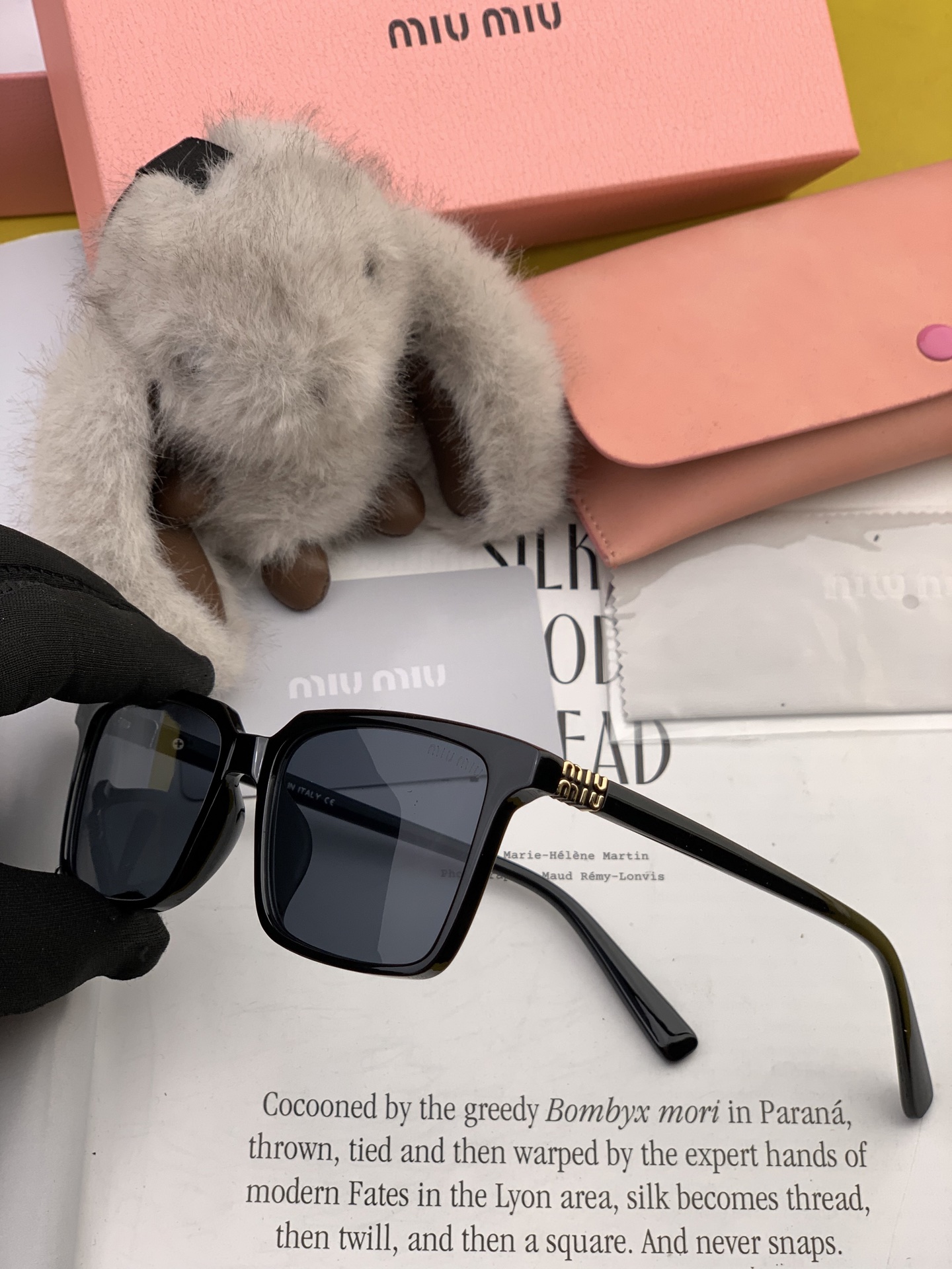   MIUMIU/缪缪🖇🖇2025开春新款🌟闪耀新款璀璨登台 ❤❤太阳镜潮品 精致个性设计简约时尚 专柜