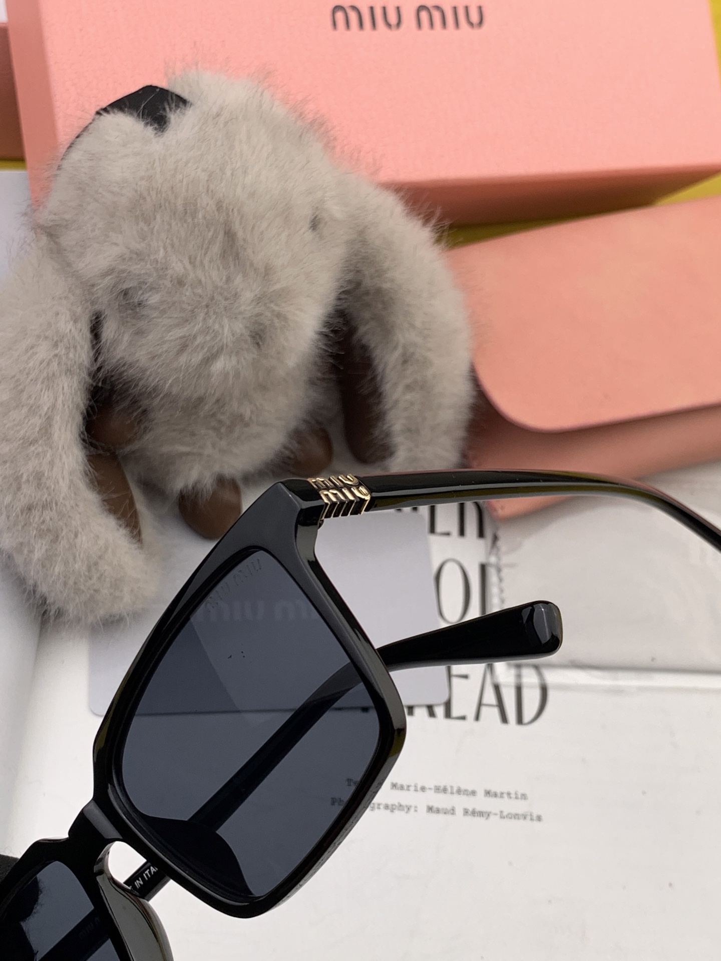   MIUMIU/缪缪🖇🖇2025开春新款🌟闪耀新款璀璨登台 ❤❤太阳镜潮品 精致个性设计简约时尚 专柜