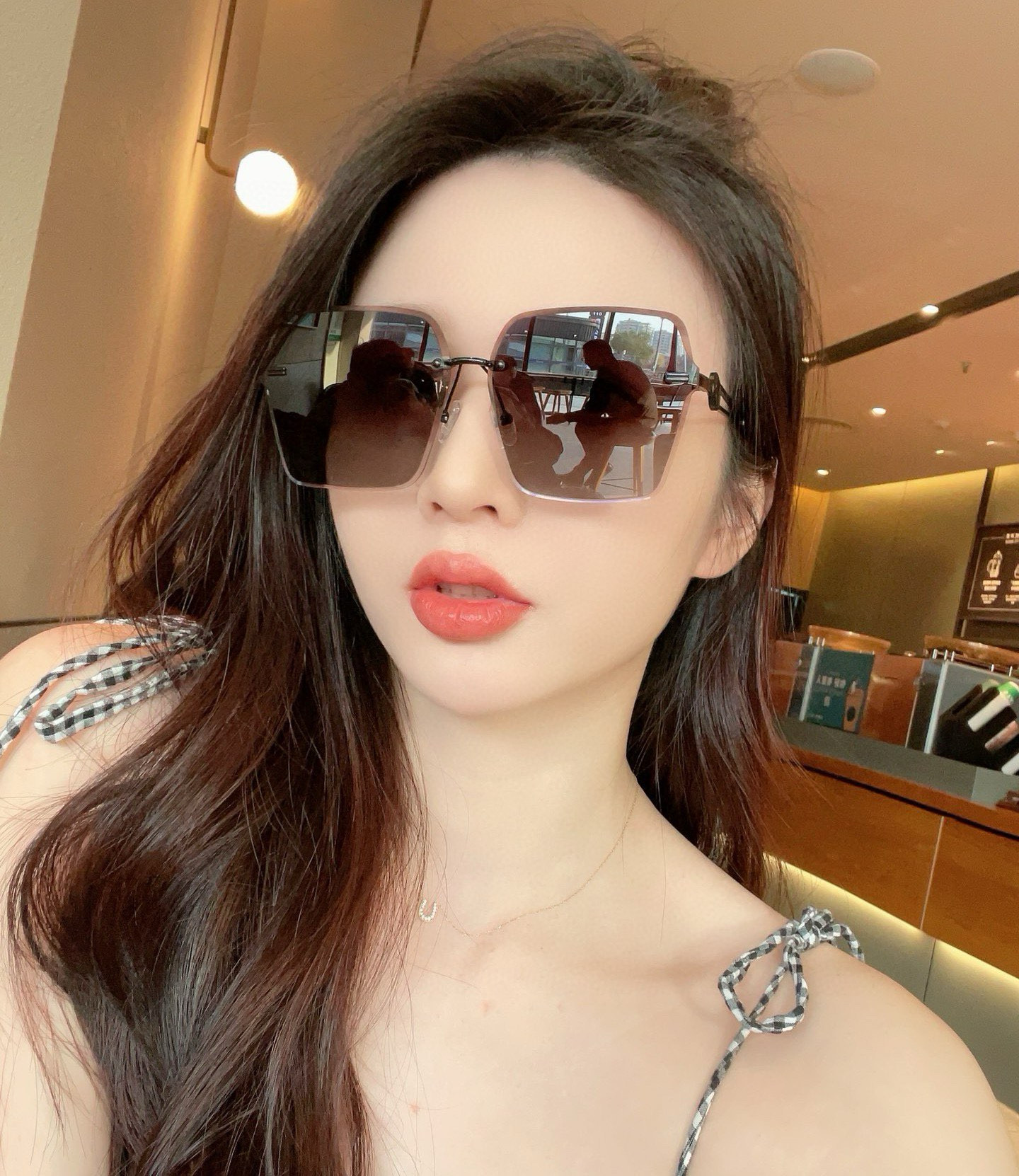 NO:247530,[LV-Nylon Polarized Sunglasses] 2025 Spring New Model Fashion Fashion Round Frame Polarized Sunglasses High Quality Comfortable Wear Internet celebrity trendy sunglasses Women's HD nylon Polarized Sunglasses High Quality TR Frame Model L4330 Glasses Sunglasses Sunglasses, Glasses, louis vuitton19860909【LV-尼龙偏光太阳镜】2025开春新款 潮流爆款 时尚圆框偏光太阳镜 高品质 佩戴舒适 网红潮款墨镜 女士高清尼龙偏光太阳镜 高品质TR镜框 型号L4330眼镜墨镜太阳镜,眼镜,louis vuitton,glasses