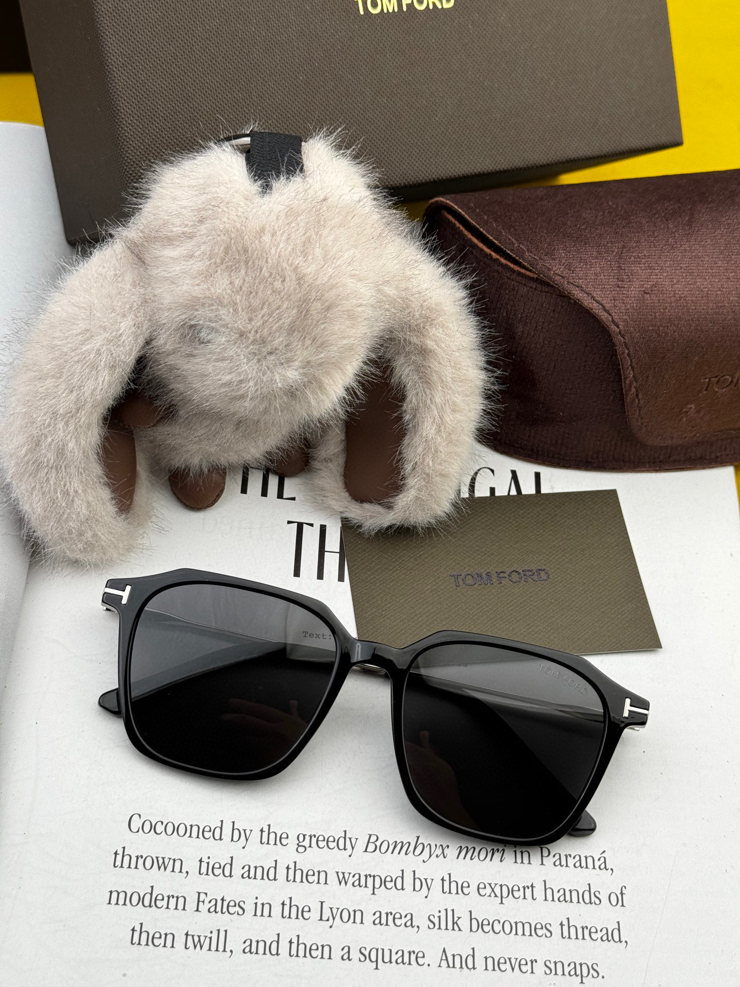  【TOMFORD】汤姆福特 爆款来袭！经典火爆作品 重磅出击 ！超经典偏光眼镜，时刻展现时尚大牌风范！