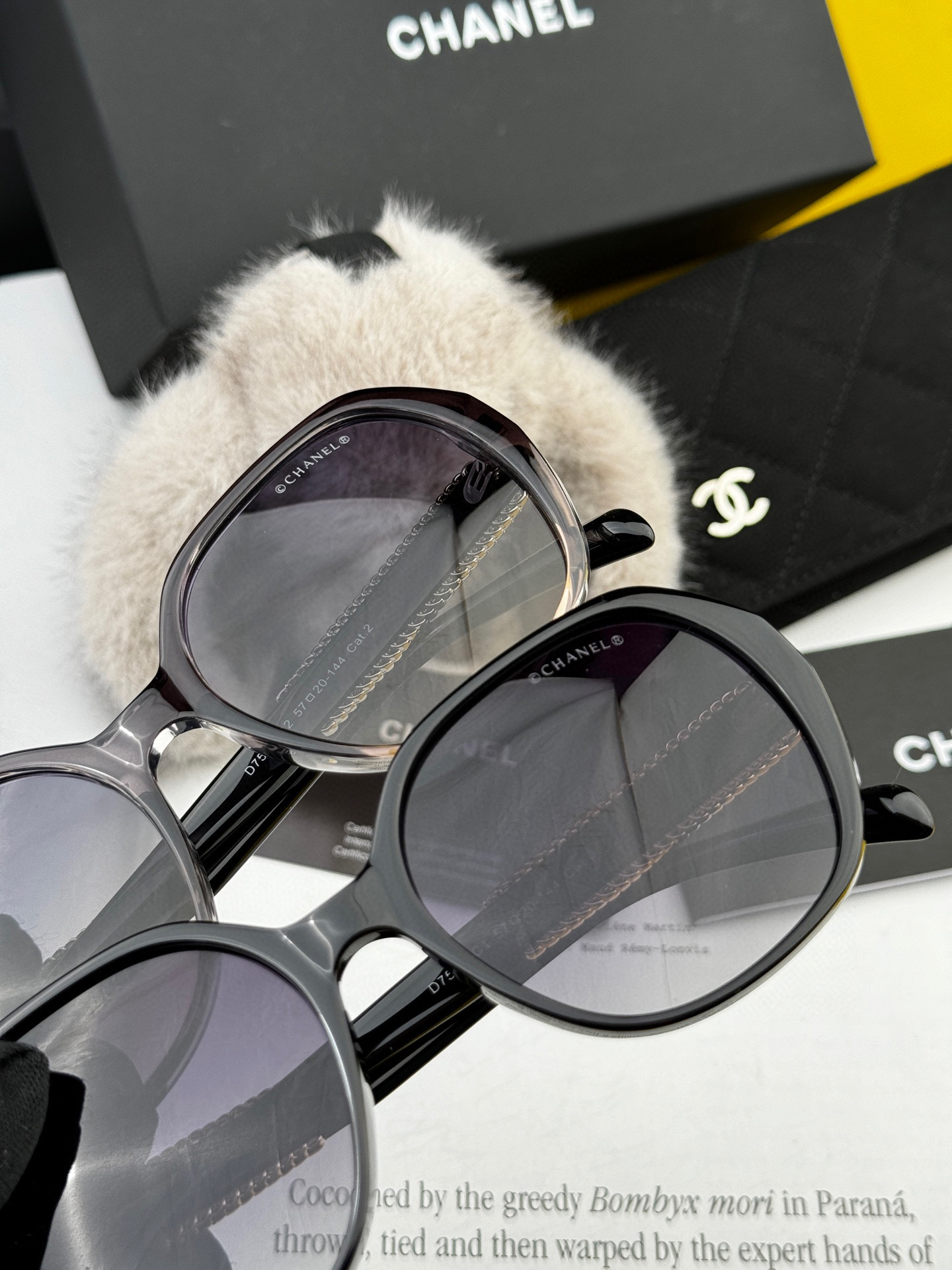  【CHANEL】香奈儿 2025新款山茶花潮流爆款 时尚圆框高清偏光太阳镜 佩戴舒适 网红潮款墨镜  