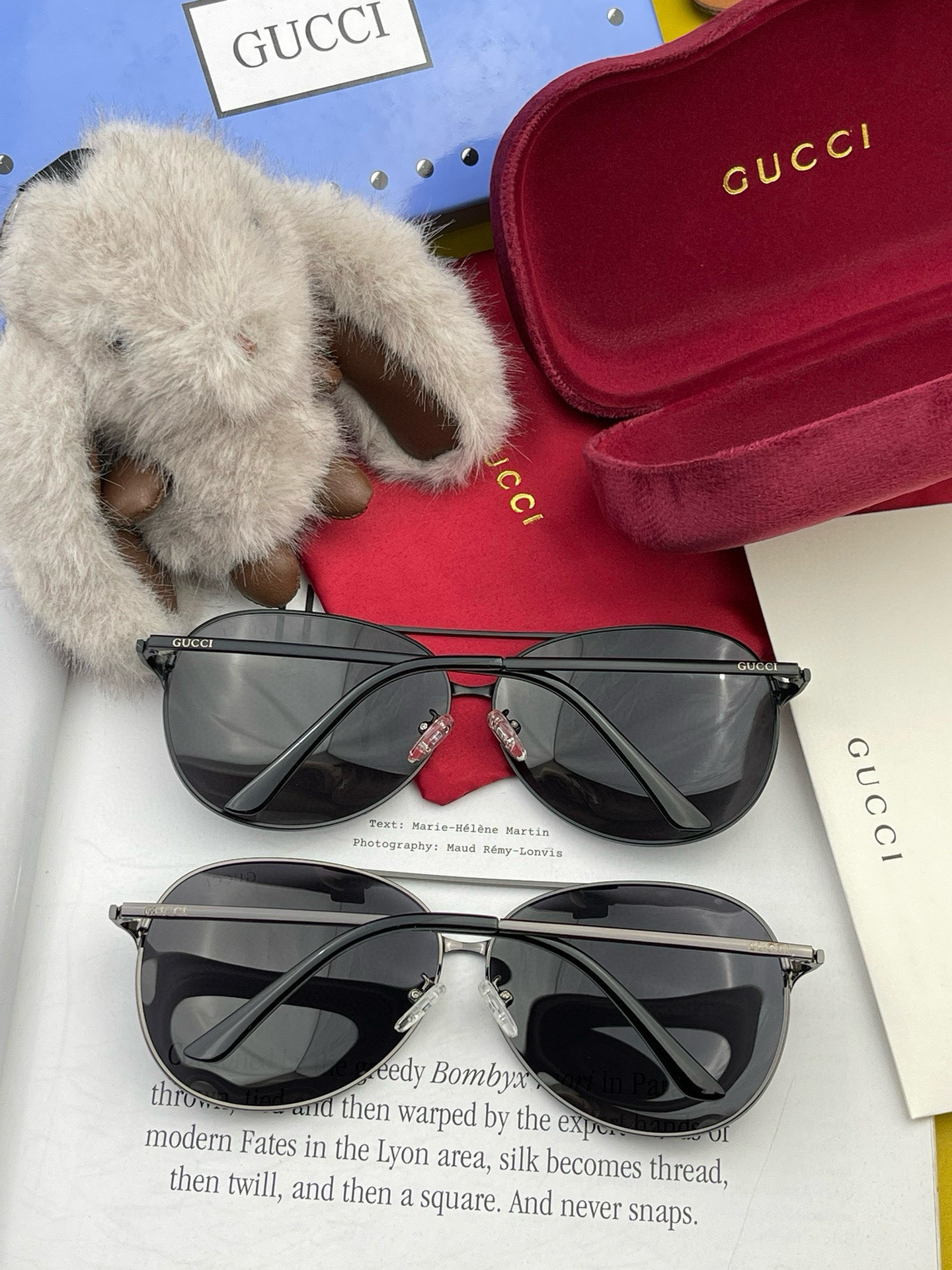   Gucci 。  高品质男女款墨镜   👍 进口宝丽来偏光镜片  。蛤蟆镜 开车钓鱼都可 。百搭显瘦