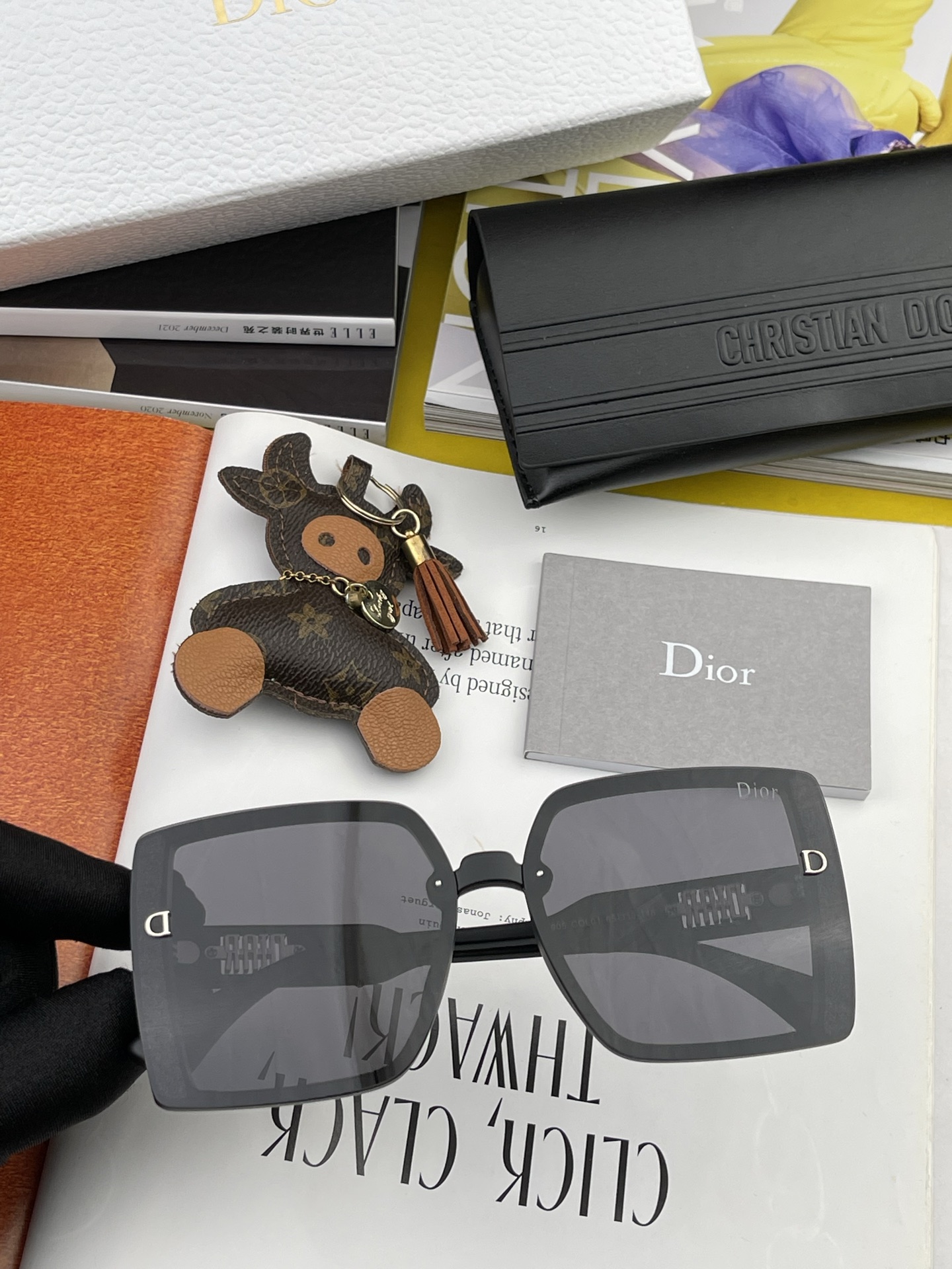 🔺 【DIOR-迪奥】2025开春新款 潮流爆款 时尚方框偏光太阳镜 高品质 佩戴舒适 网红潮款墨镜 型