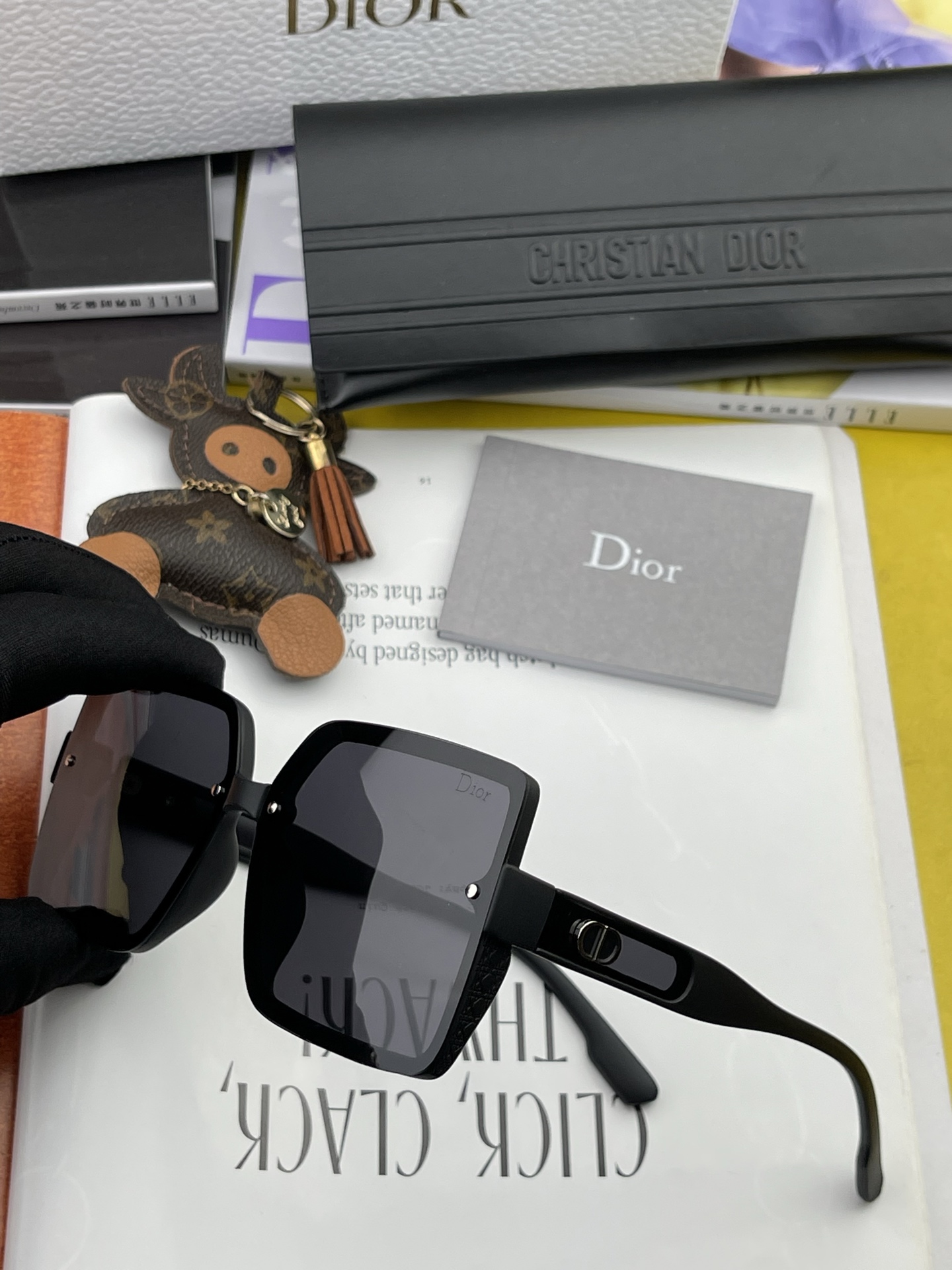 🔺 【DIOR-迪奥】2025开春新款 潮流爆款 时尚方框偏光太阳镜 高品质 佩戴舒适 网红潮款墨镜 女