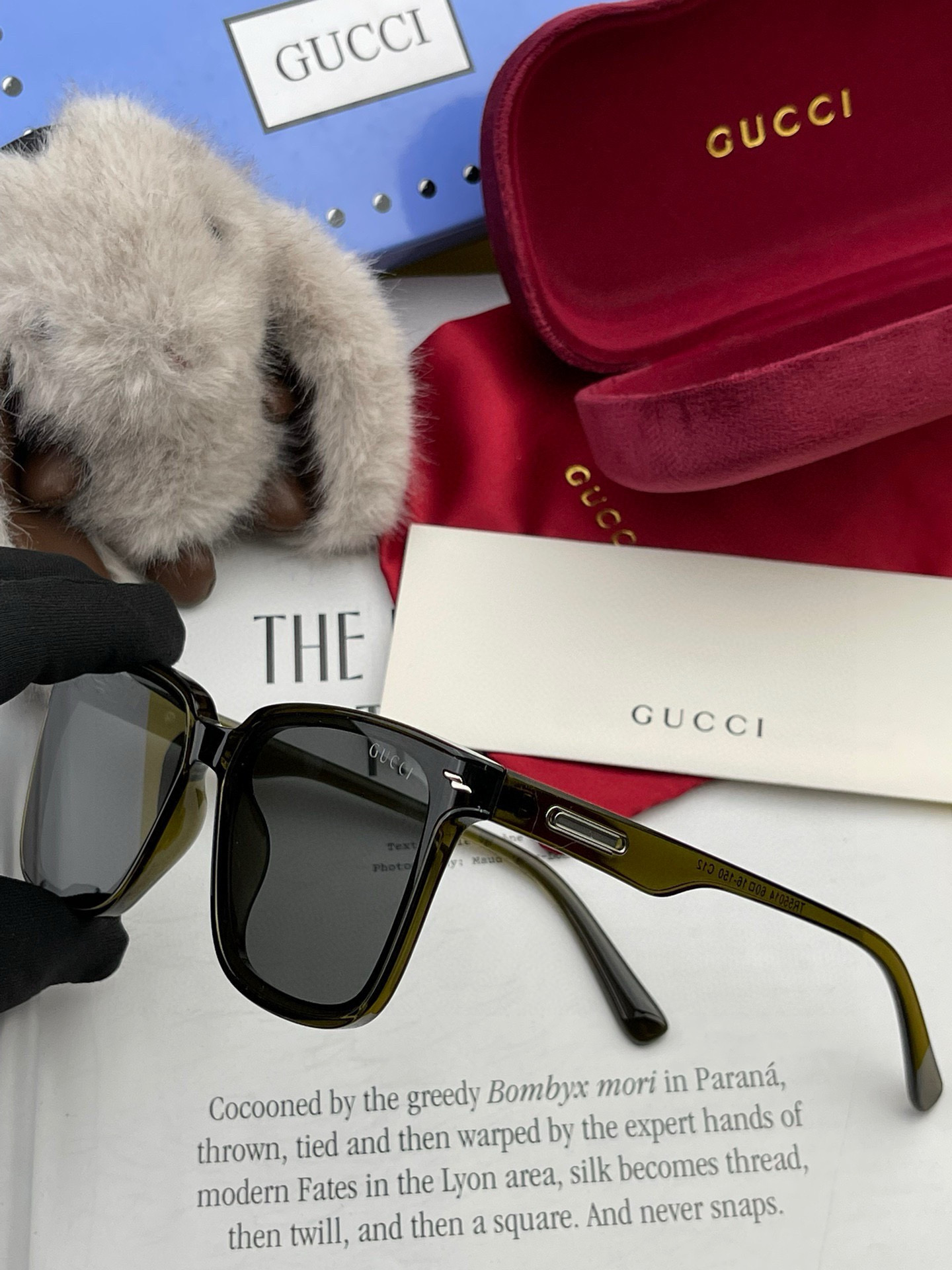 🔺 【GUCCI】2024开春新款 潮流爆款 时尚方框偏光太阳镜 高品质 佩戴舒适 网红潮款墨镜 女士高