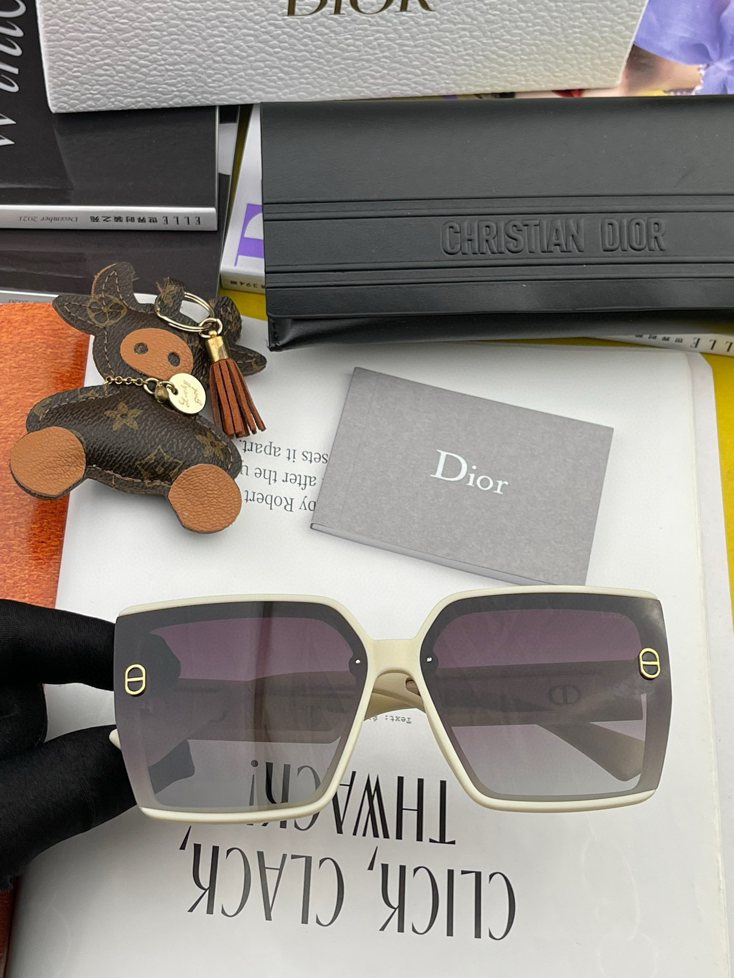 🔺 【DIOR-迪奥】2025开春新款 潮流爆款 时尚方框偏光太阳镜 高品质 佩戴舒适 网红潮款墨镜 女
