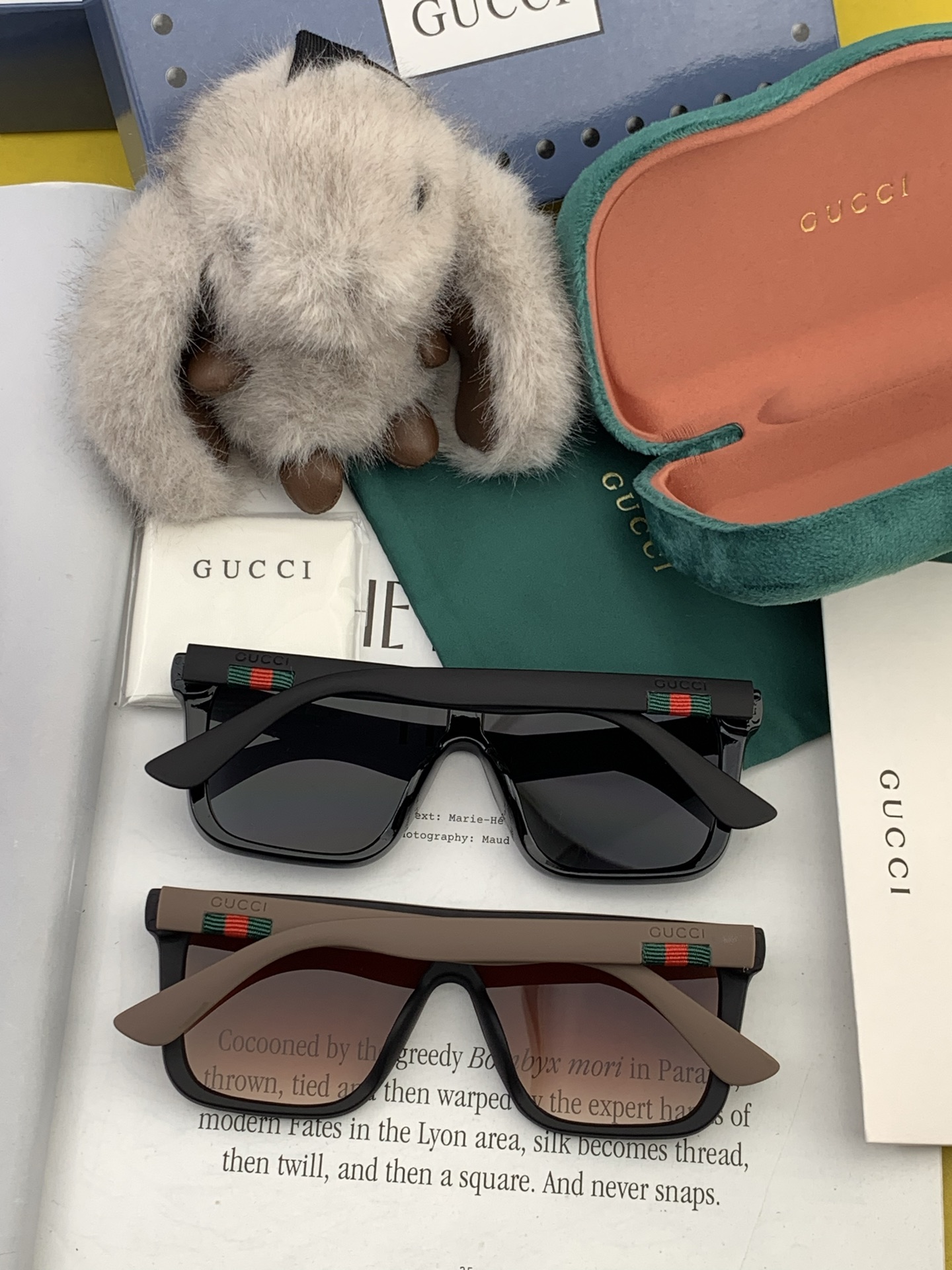   Gucci 。  高品质男女款墨镜   👍  。 开车钓鱼都可 。百搭显瘦墨镜韩版男士飞行员大框司机