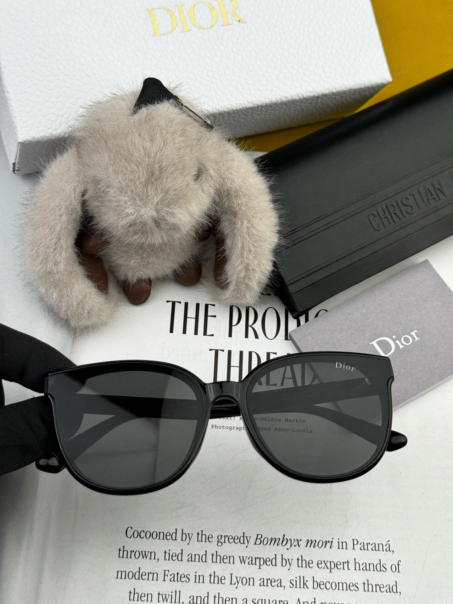 【DIOR-迪奥】开春新款 潮流爆款 时尚圆框偏光太阳镜 高品质 佩戴舒适 网红潮款墨镜 型号：CD25