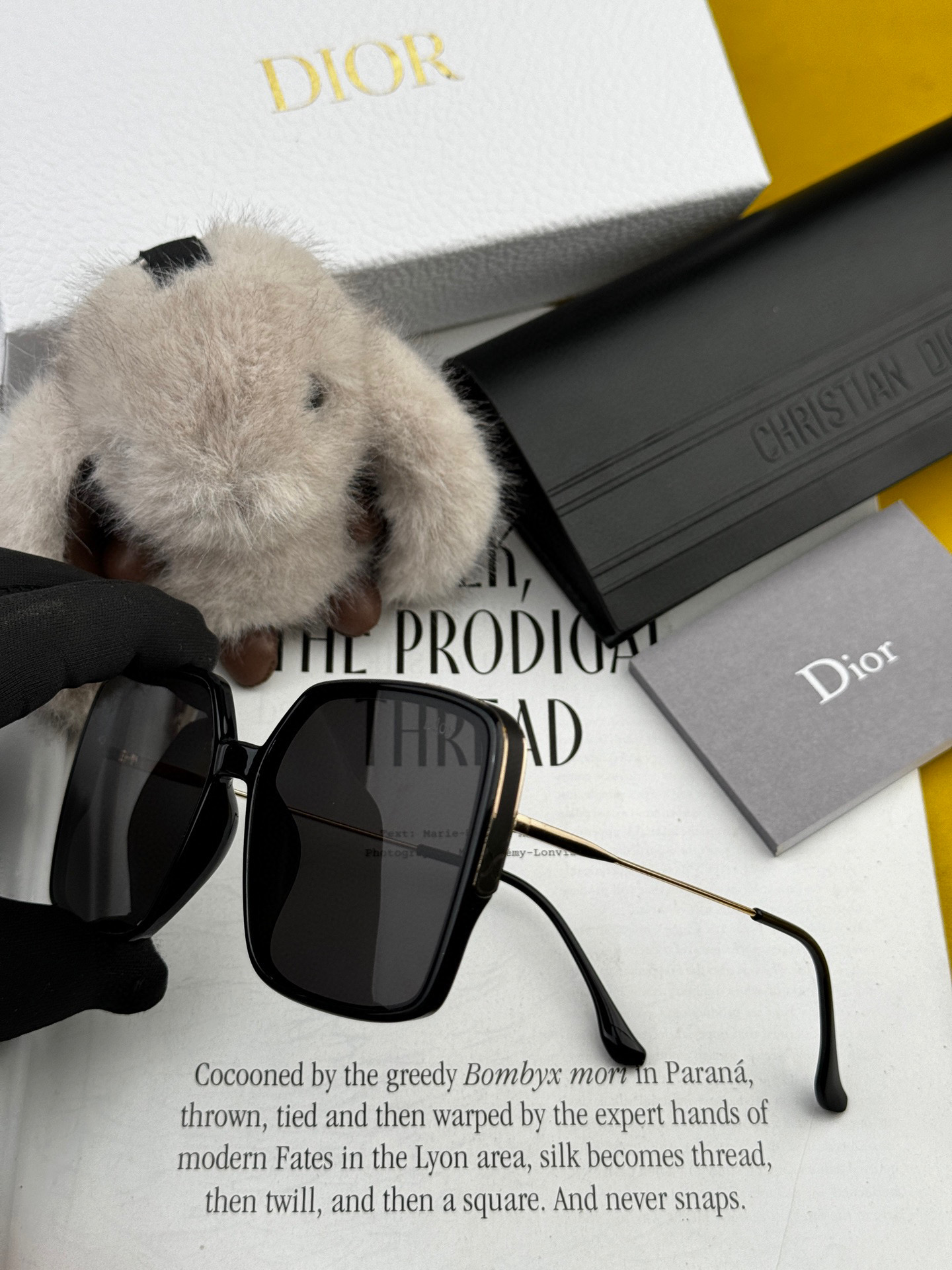  🔺 【DIOR-迪奥】2025开春新款 潮流爆款 时尚方框偏光太阳镜 高品质 佩戴舒适 网红潮款墨镜 