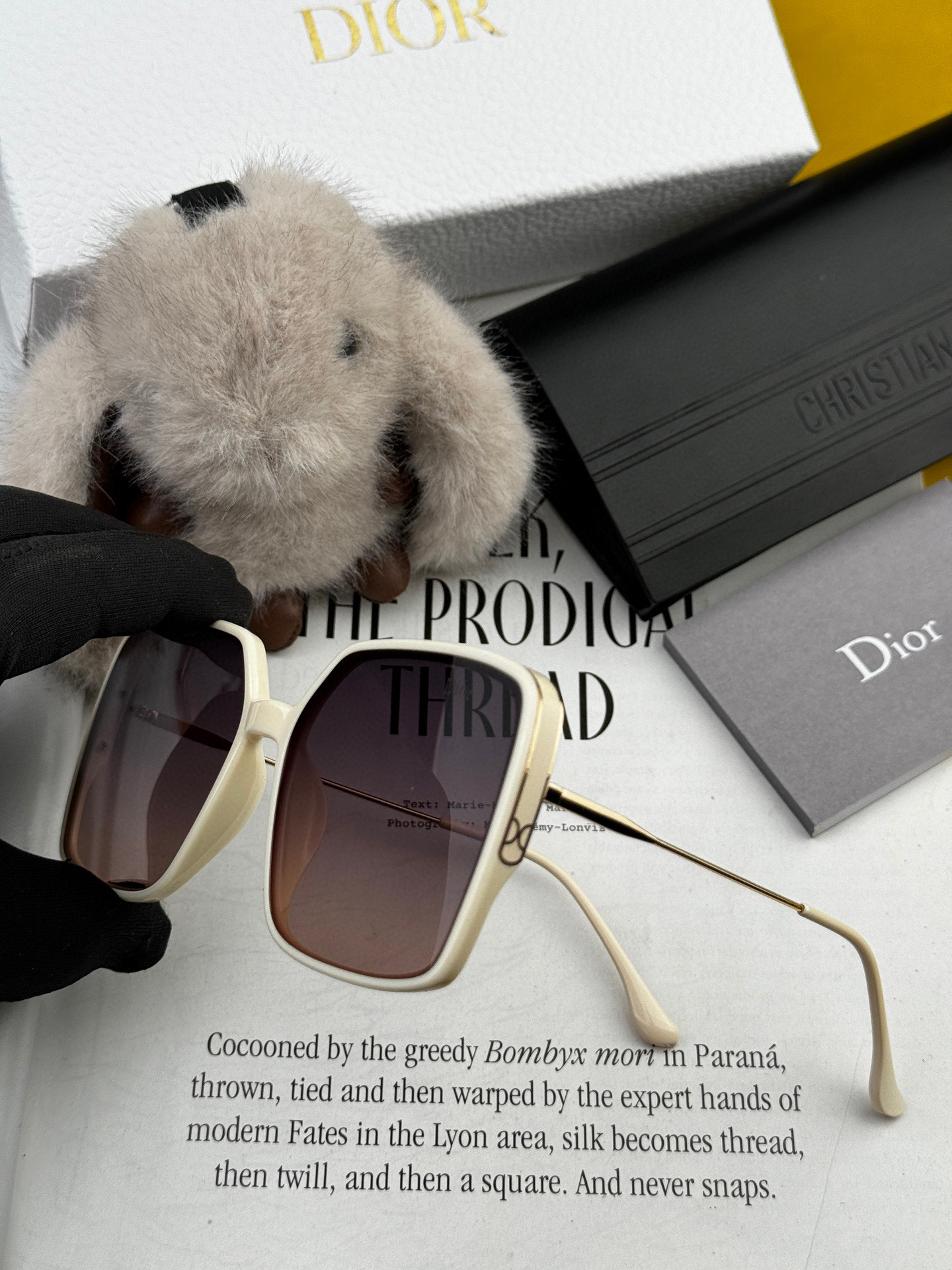  🔺 【DIOR-迪奥】2025开春新款 潮流爆款 时尚方框偏光太阳镜 高品质 佩戴舒适 网红潮款墨镜 